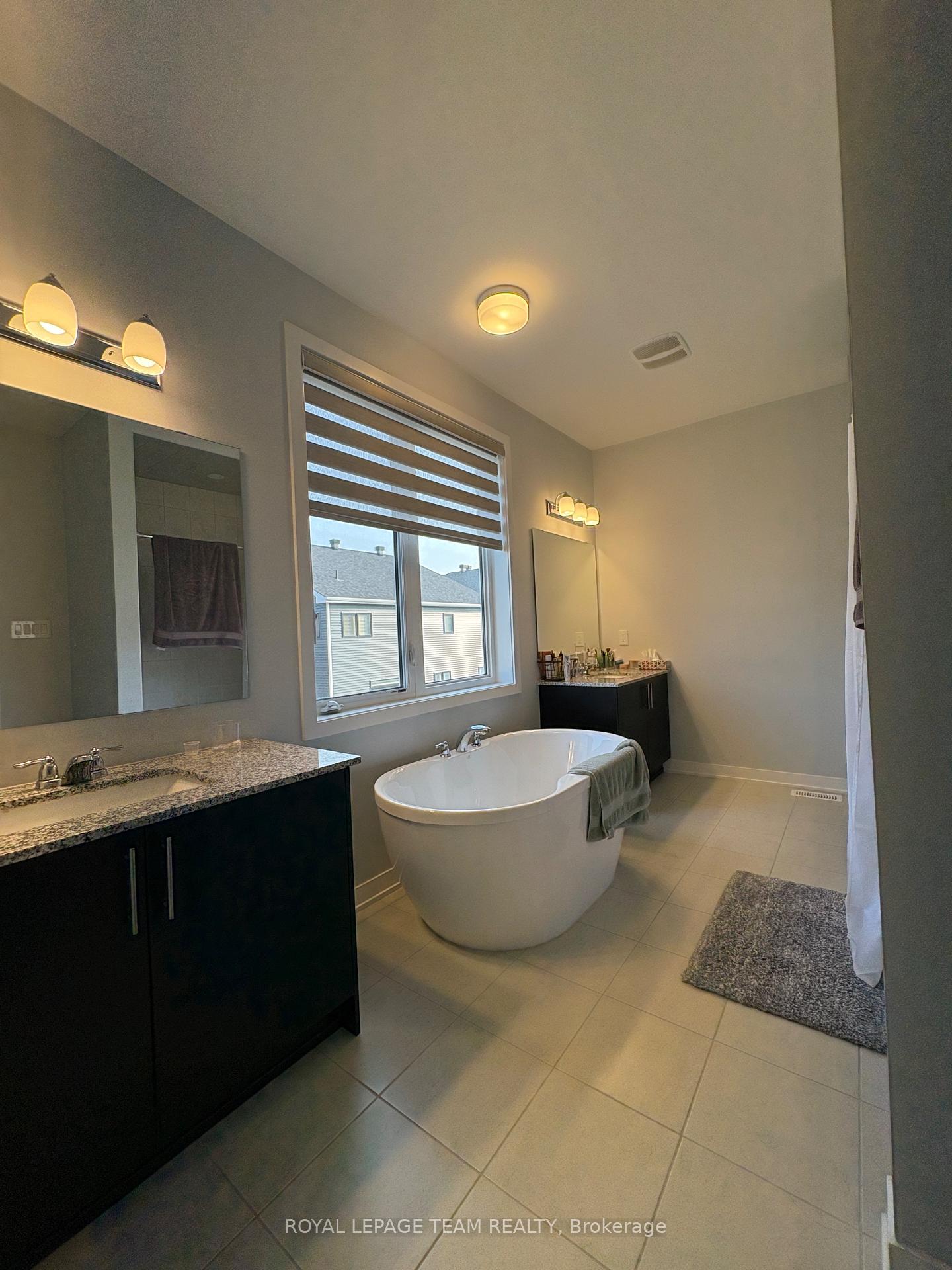 Photo 23 of 607 Cygnus Street, Ottawa, Barrhaven - Half Moon Bay — HOMEH