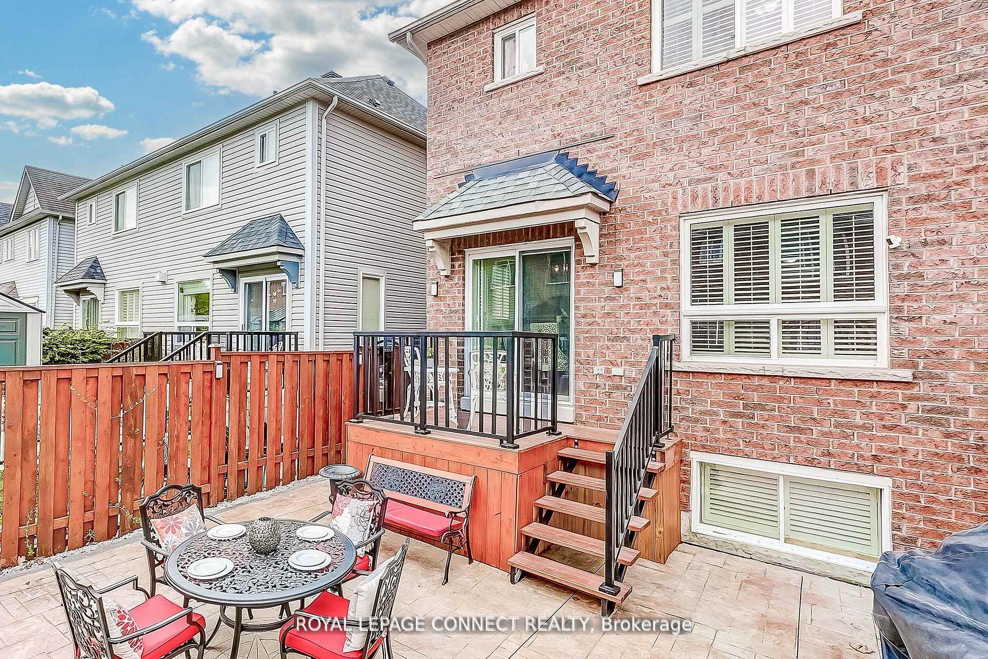 Photo 32 of 12 Aldonschool Court, Ajax, South East — HOMEH