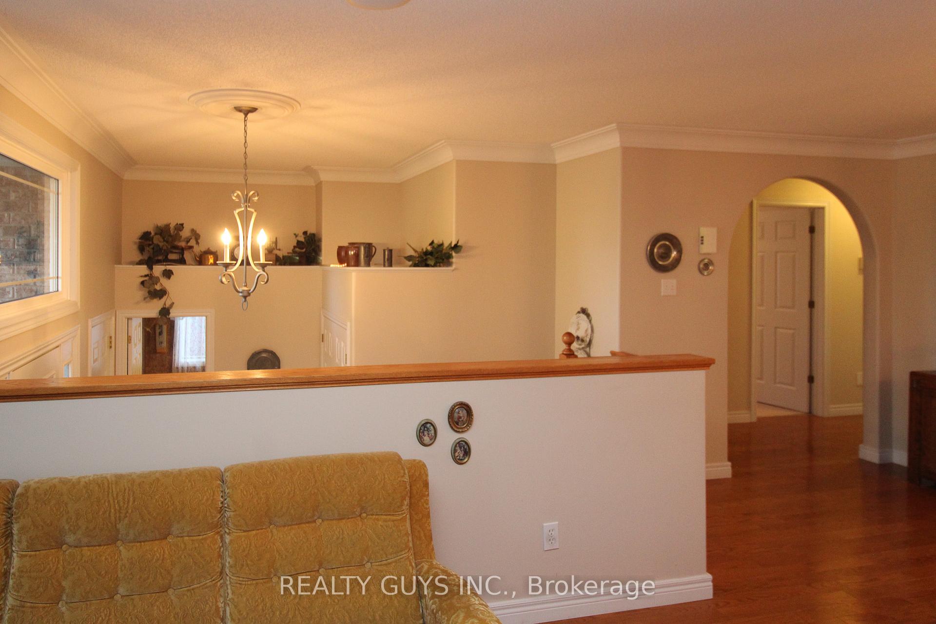 Photo 14 of 233 Odette Road, Peterborough, Monaghan Ward 2 — HOMEH