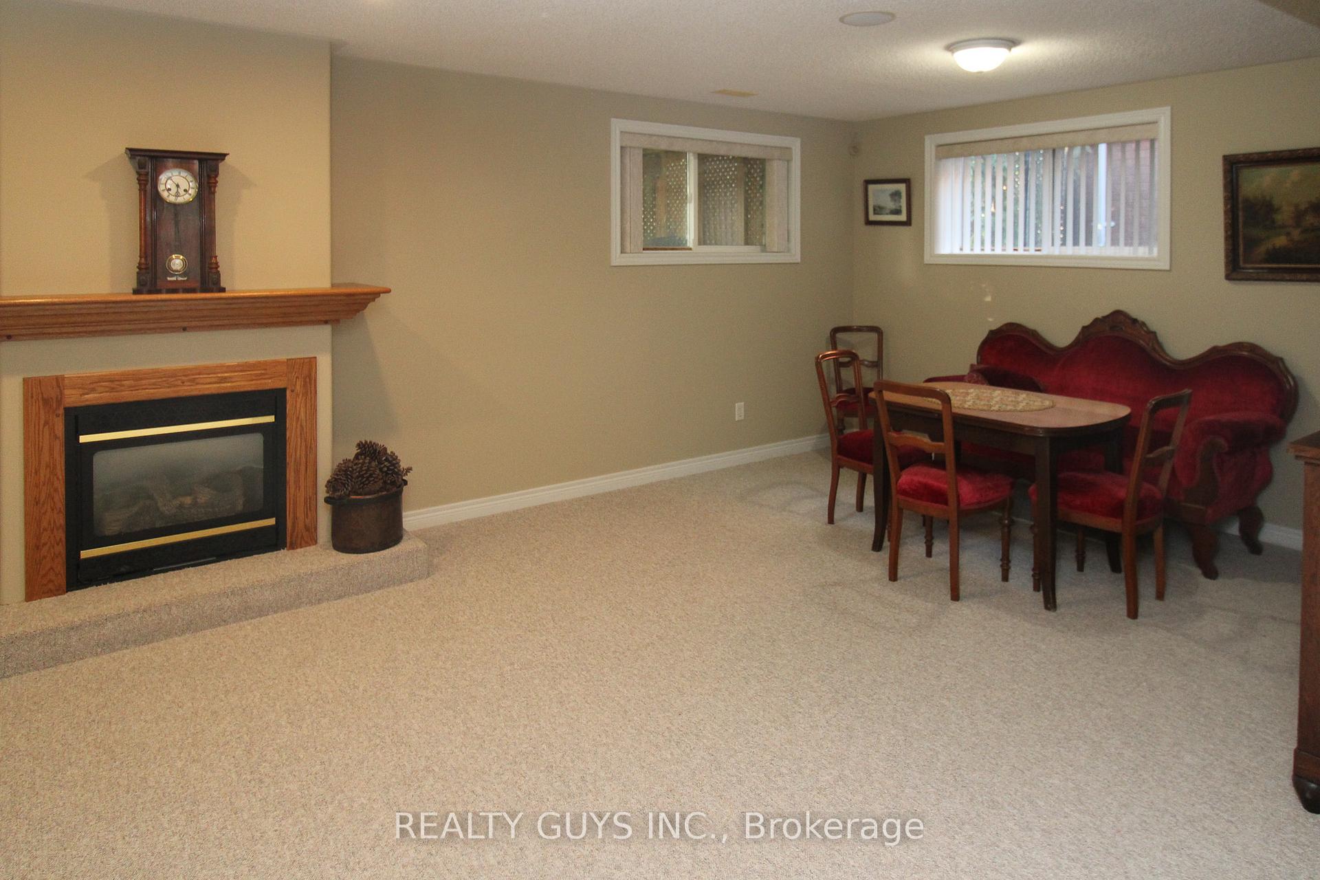 Photo 39 of 233 Odette Road, Peterborough, Monaghan Ward 2 — HOMEH