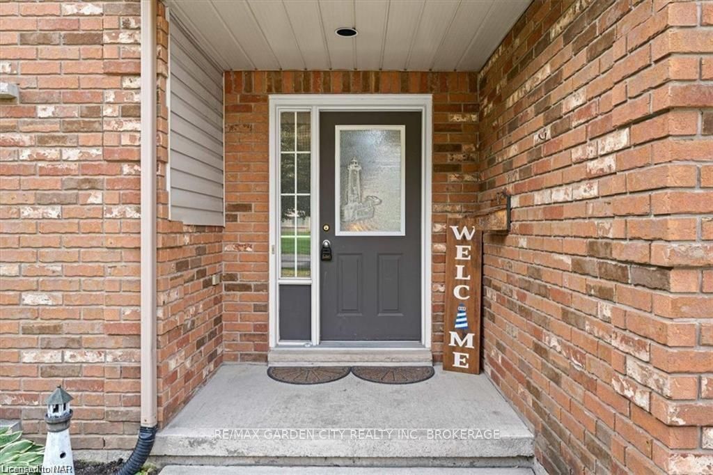 Photo 4 of 19 Glen Park Drive, Welland, Prince Charles — HOMEH