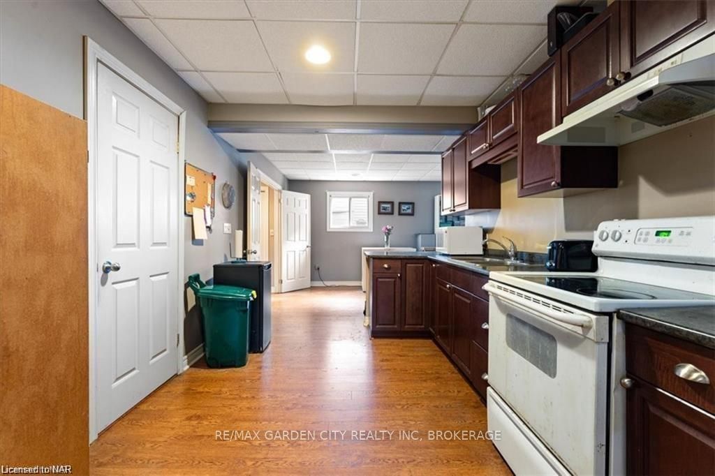 Photo 18 of 19 Glen Park Drive, Welland, Prince Charles — HOMEH