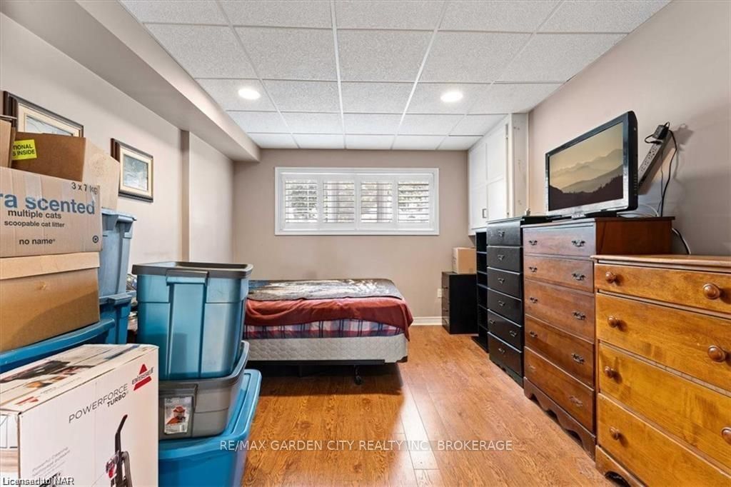 Photo 19 of 19 Glen Park Drive, Welland, Prince Charles — HOMEH