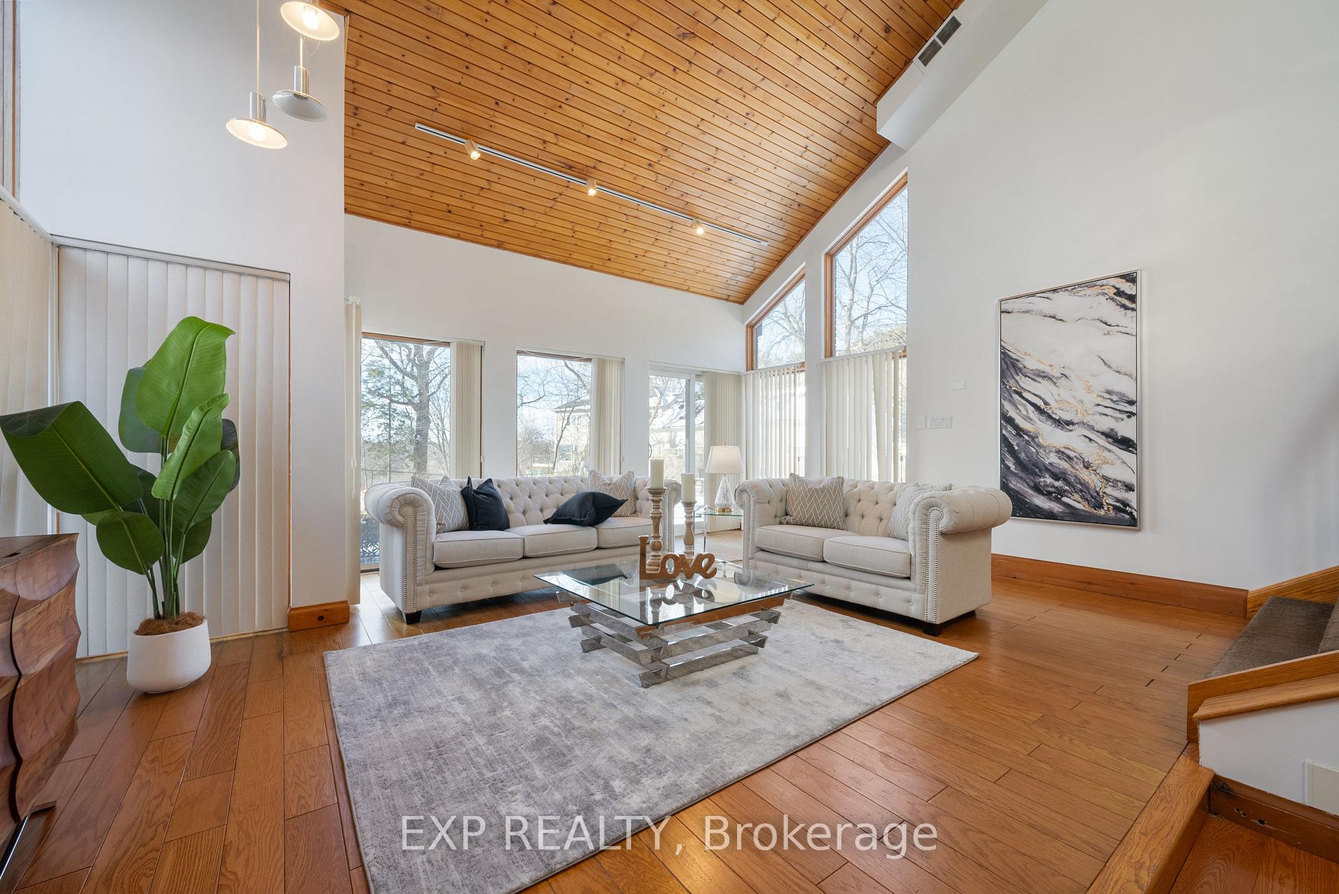 Photo 14 of 494 Rougemount Drive S, Pickering, Rosebank — HOMEH