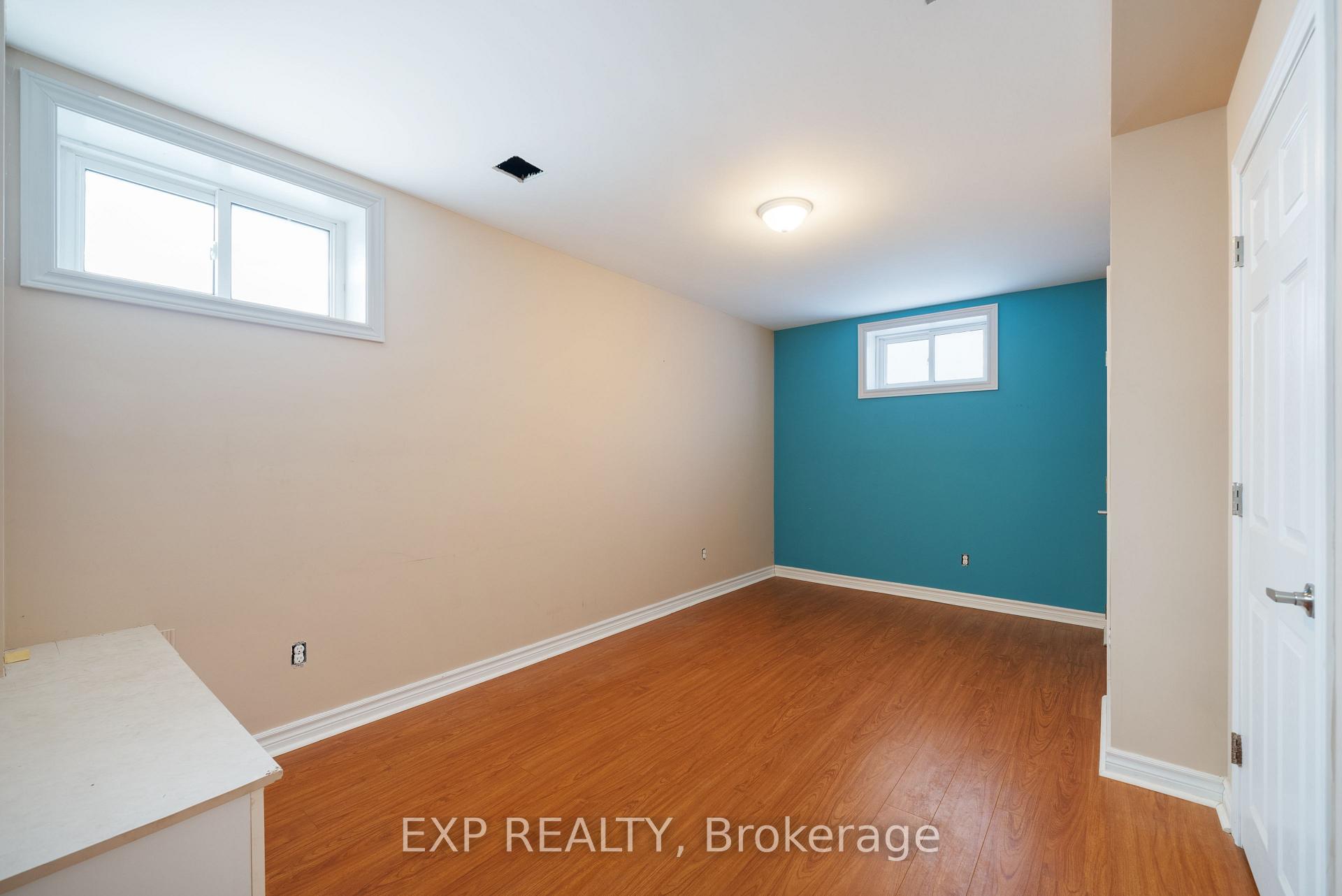 Photo 33 of 494 Rougemount Drive S, Pickering, Rosebank — HOMEH