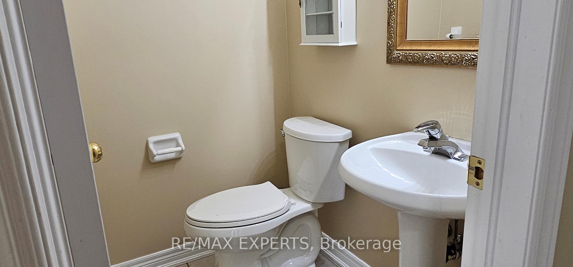 Photo 6 of 52 Fermar Drive, Vaughan, Maple — HOMEH