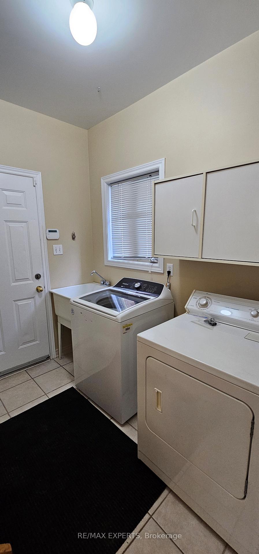 Photo 9 of 52 Fermar Drive, Vaughan, Maple — HOMEH