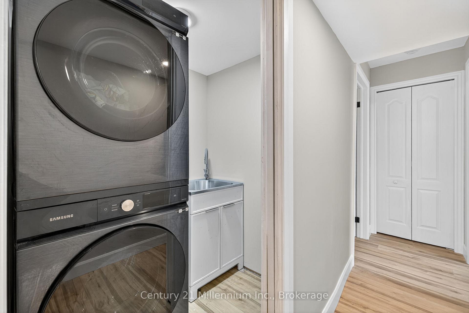 Photo 38 of 702 Spillsbury Drive, Peterborough, Otonabee Ward 1 — HOMEH