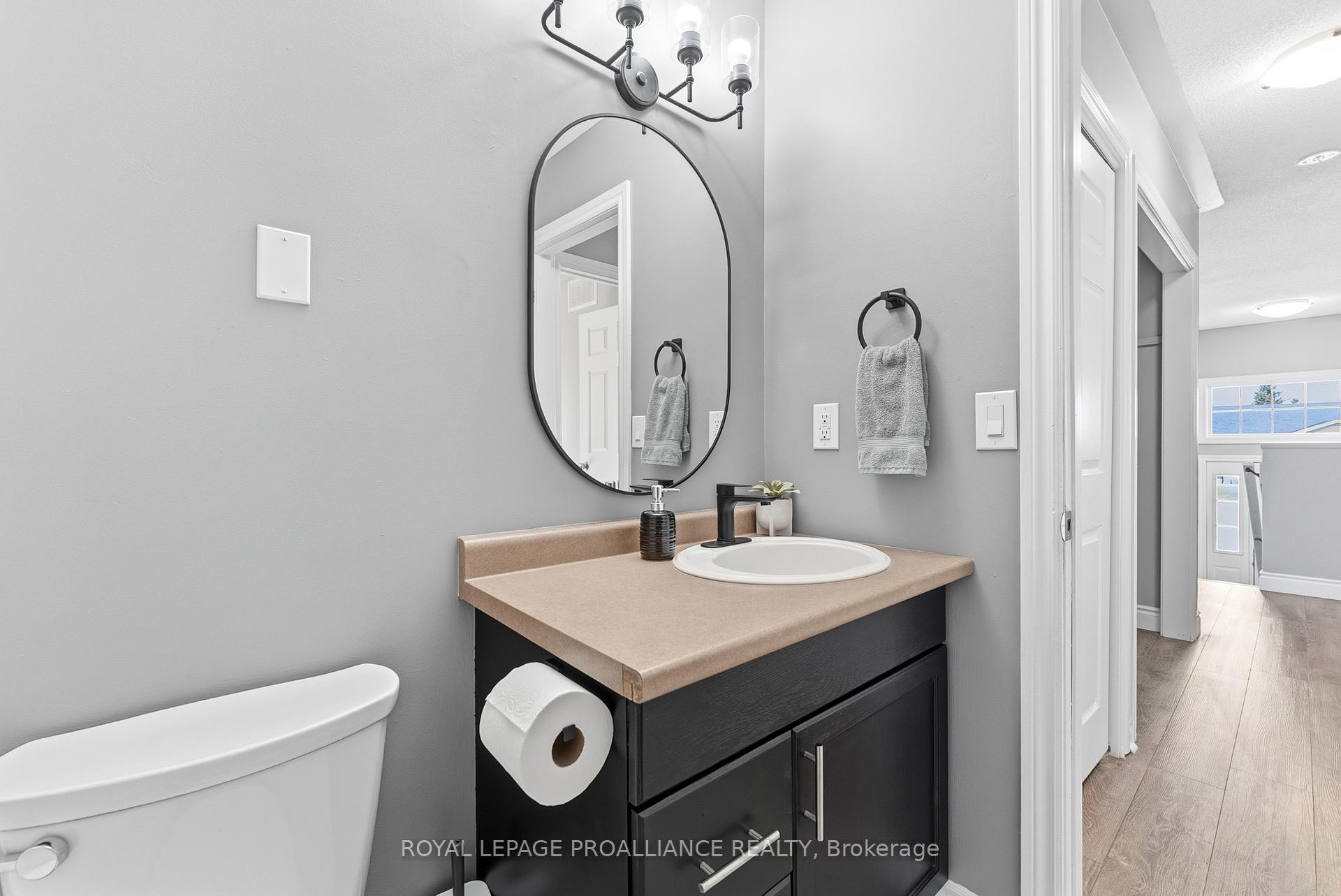 Photo 15 of 6 Lake Court, Belleville, Belleville Ward — HOMEH