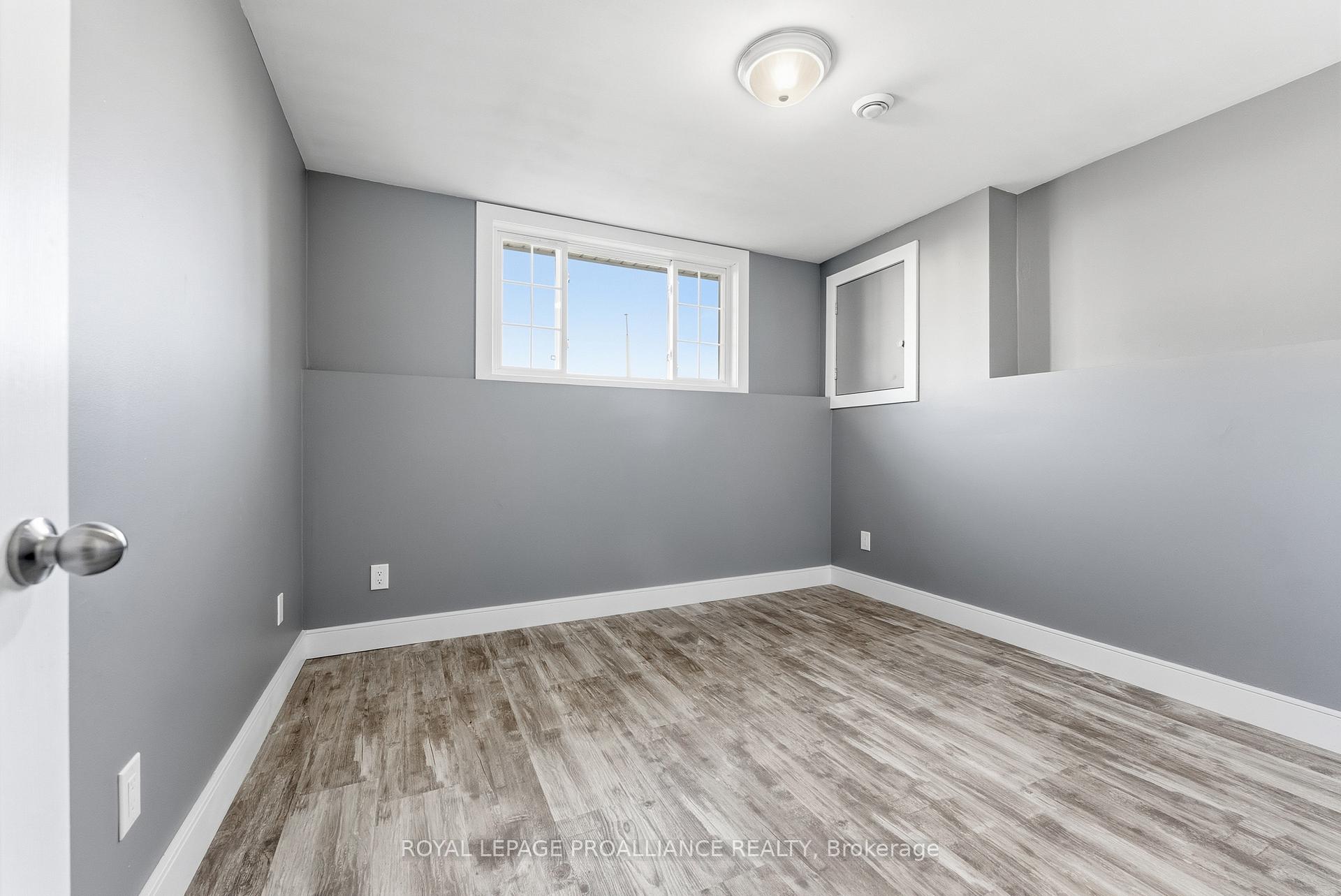 Photo 27 of 6 Lake Court, Belleville, Belleville Ward — HOMEH