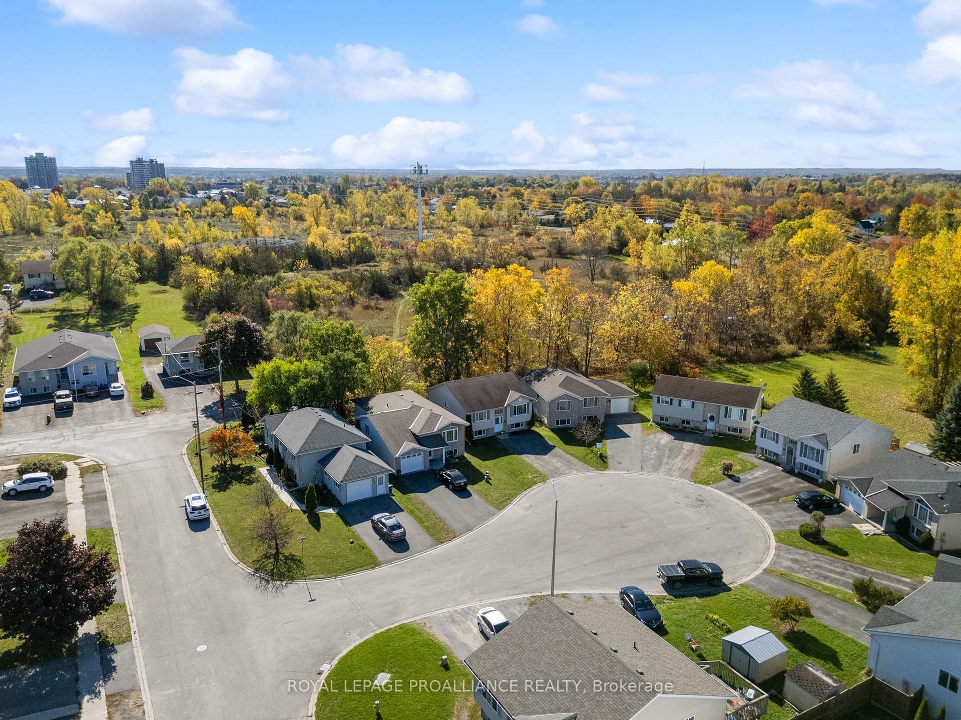 Photo 44 of 6 Lake Court, Belleville, Belleville Ward — HOMEH