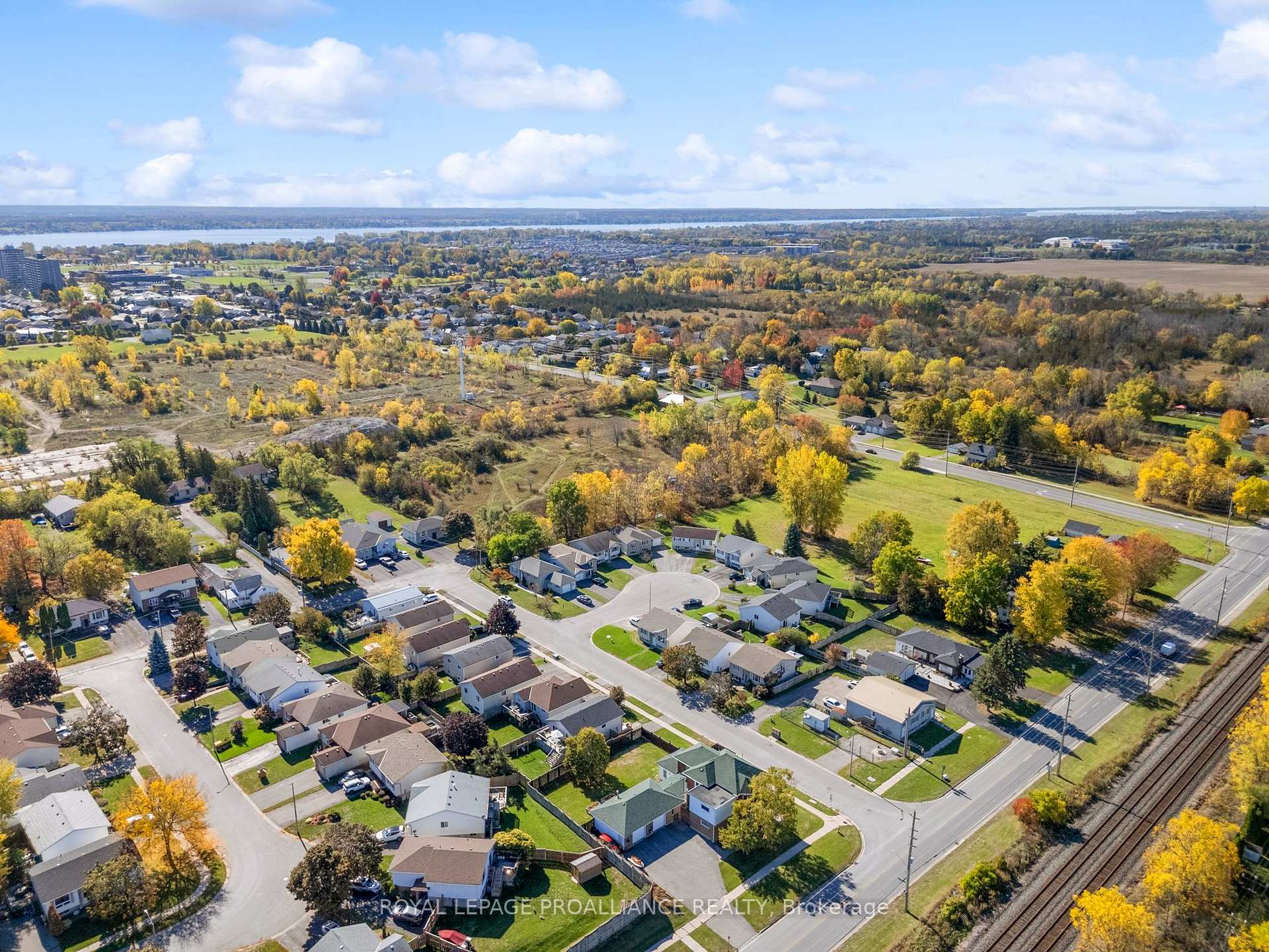 Photo 41 of 6 Lake Court, Belleville, Belleville Ward — HOMEH