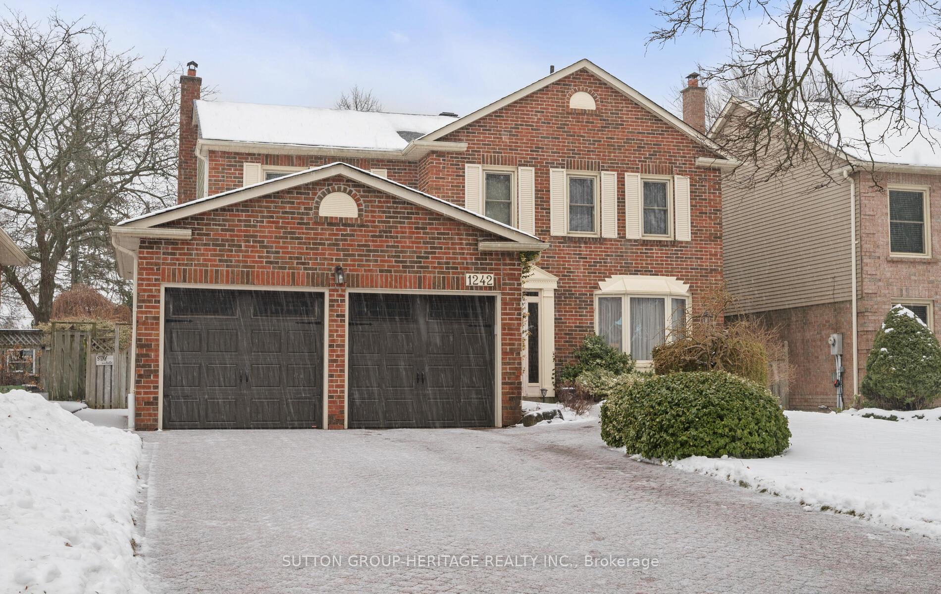 Photo 2 of 1242 Barnwood Square, Pickering, Liverpool — HOMEH