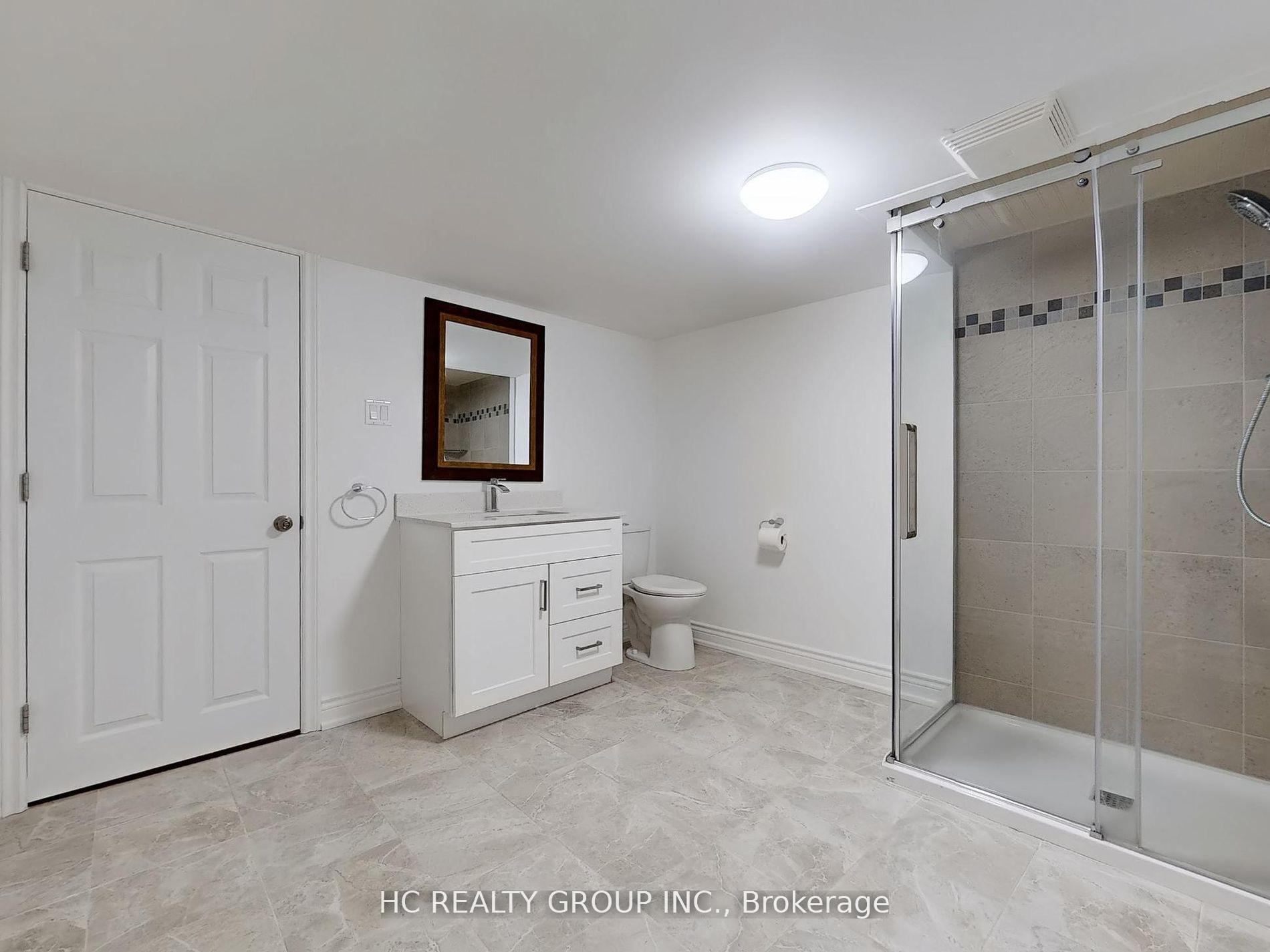 Photo 20 of 247 Dufferin Hill Drive, Vaughan, Patterson — HOMEH