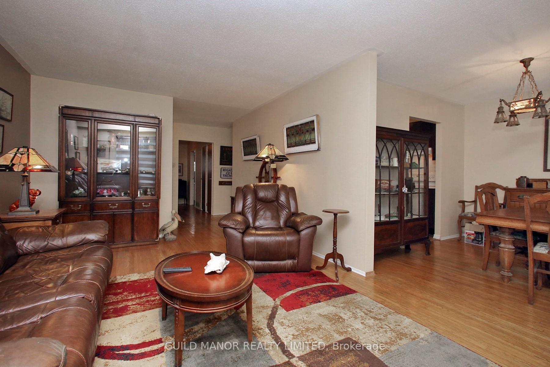 Photo 7 of 954 Timmins Gardens, Pickering, West Shore — HOMEH