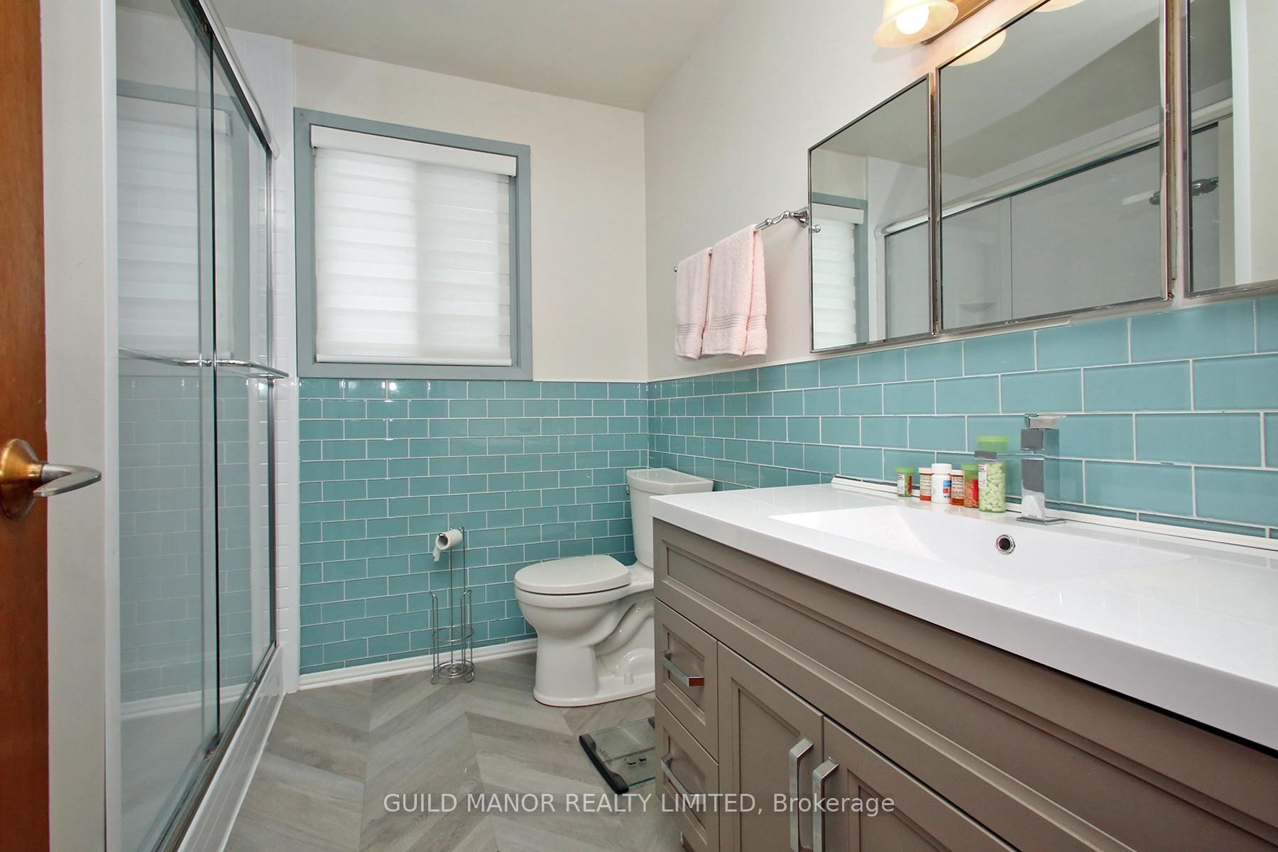 Photo 21 of 954 Timmins Gardens, Pickering, West Shore — HOMEH