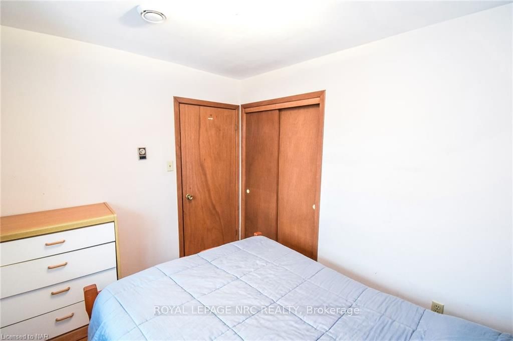 Photo 26 of 326 Crowland Avenue, Welland, Lincoln/Crowland — HOMEH