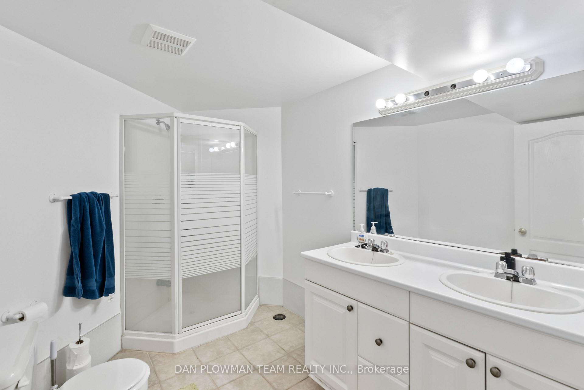 Photo 43 of 3 Kilbride Drive, Whitby, Pringle Creek — HOMEH