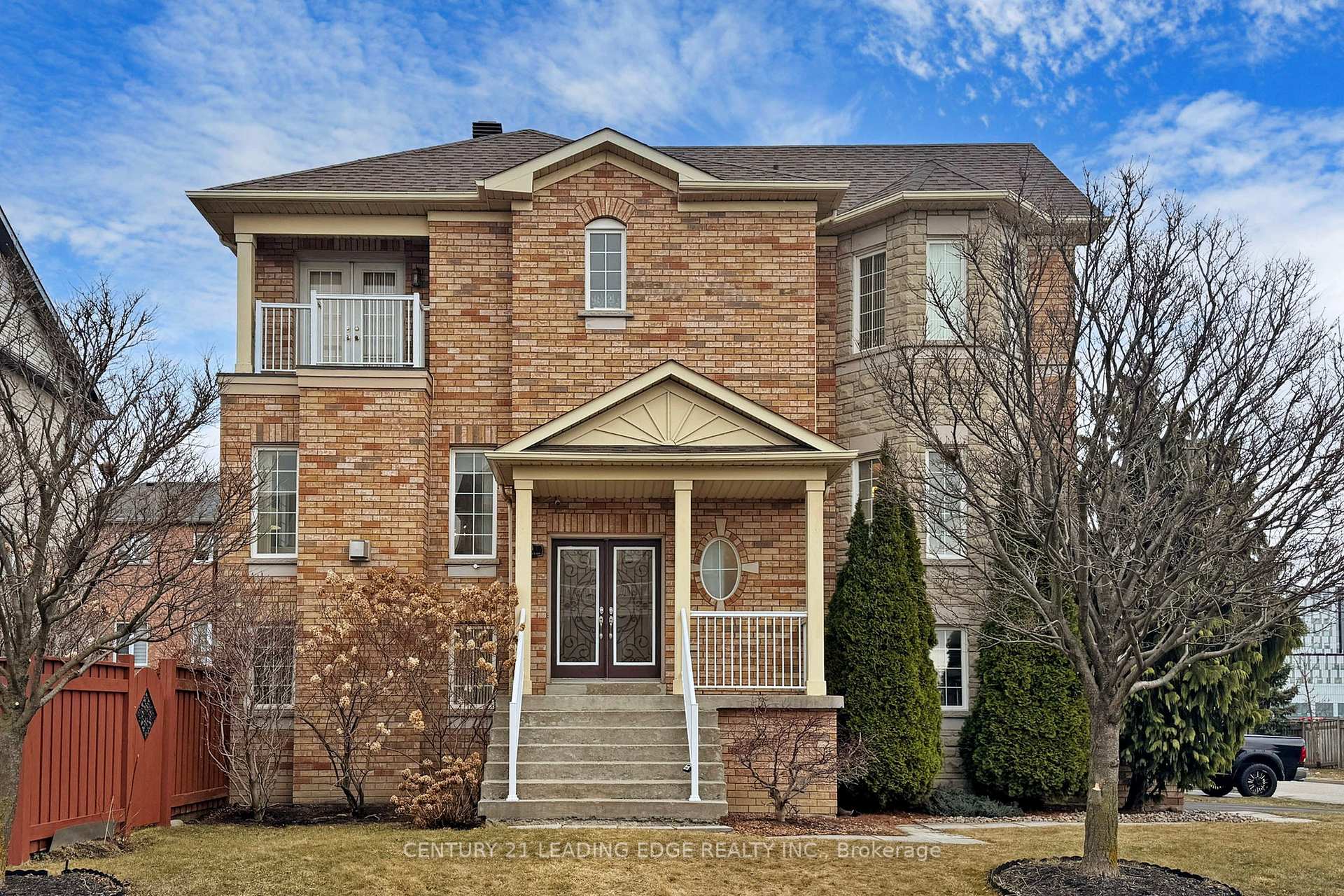 Front of 14 La Maria Lane