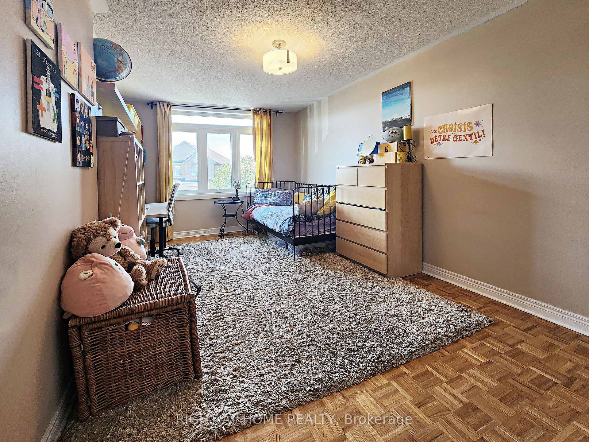 Photo 15 of 9 Gianmarco Way, Vaughan, Vellore Village — HOMEH