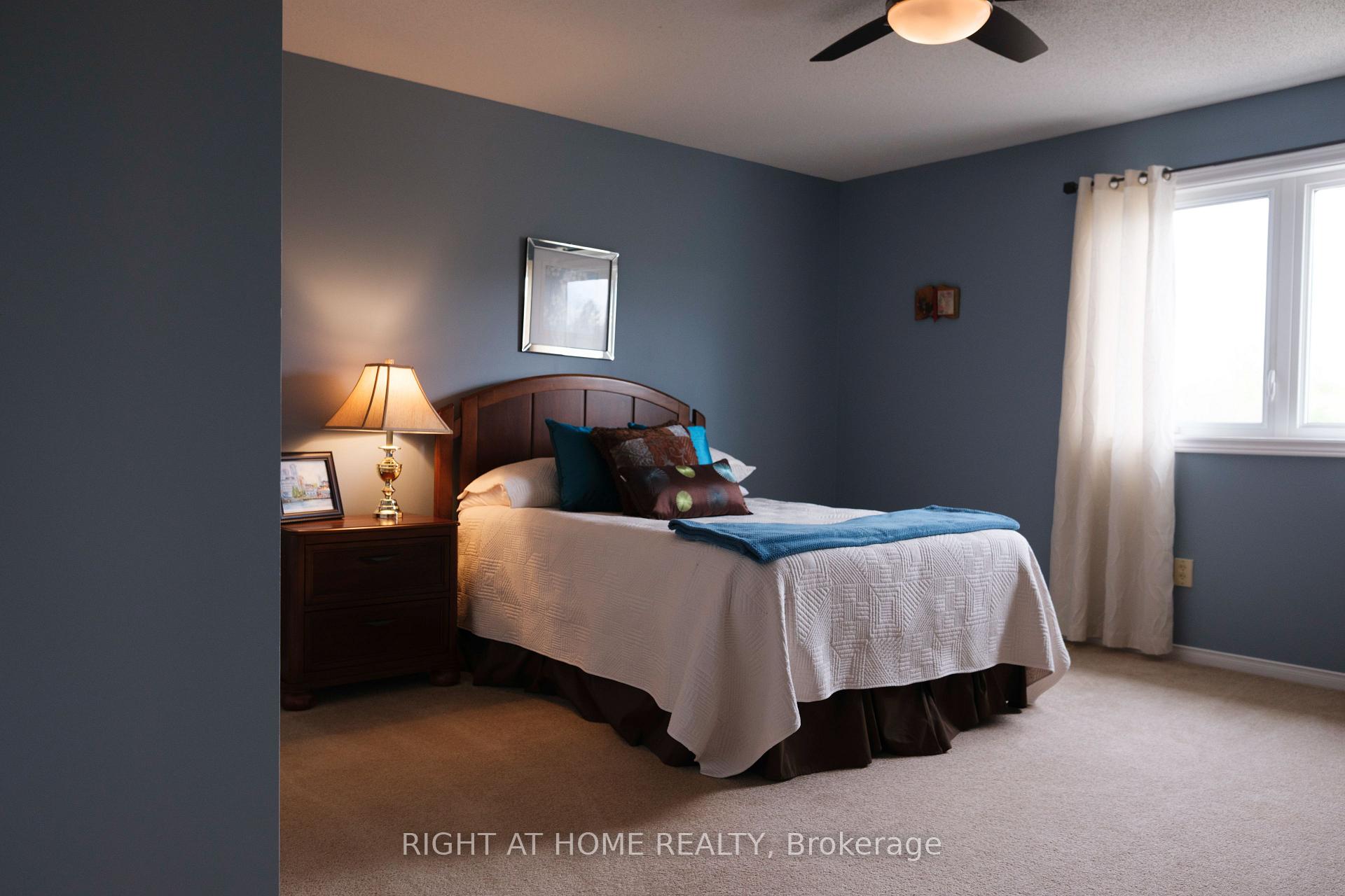 Photo 6 of 38 Spruce Crescent, Arnprior — HOMEH
