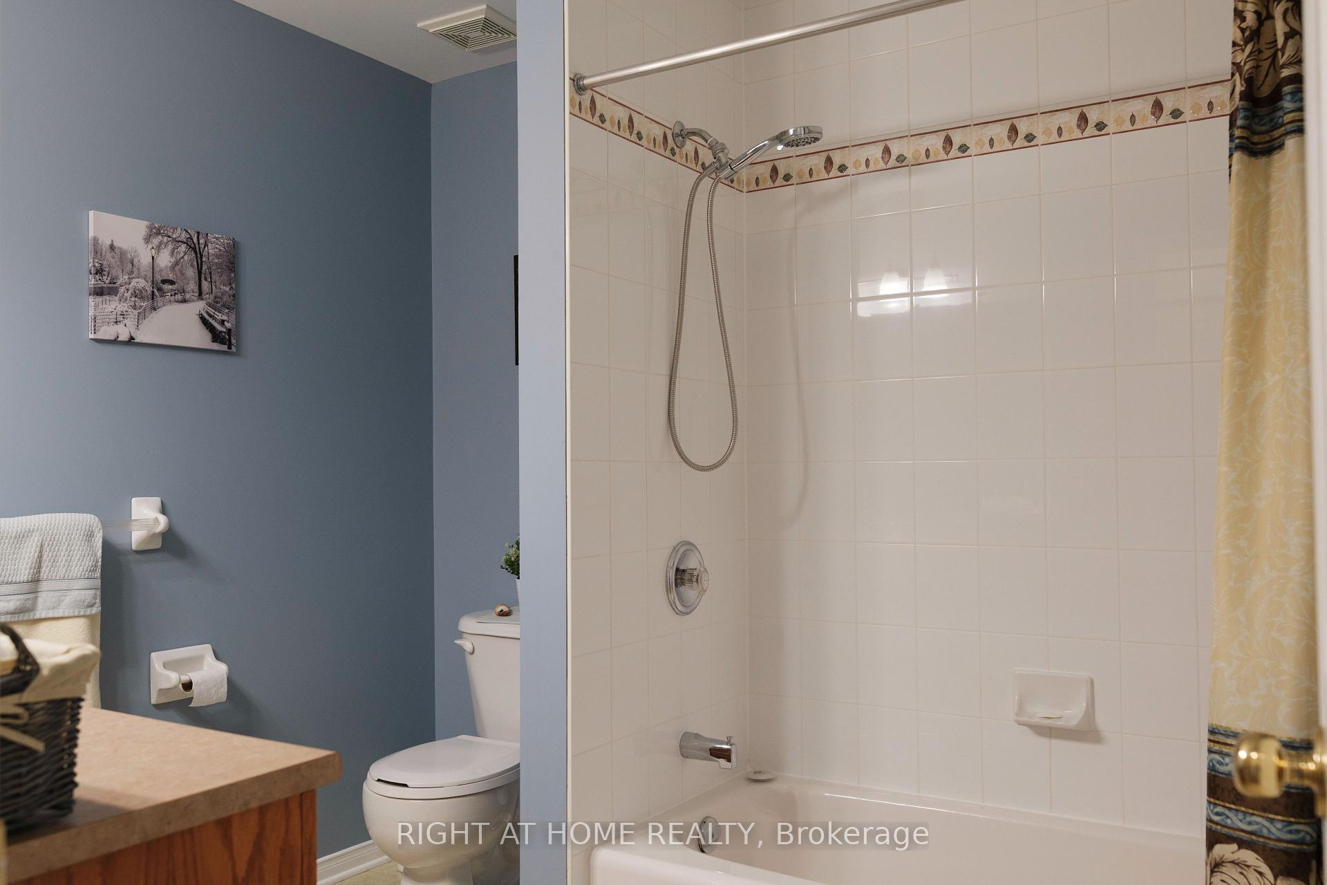 Photo 20 of 38 Spruce Crescent, Arnprior — HOMEH