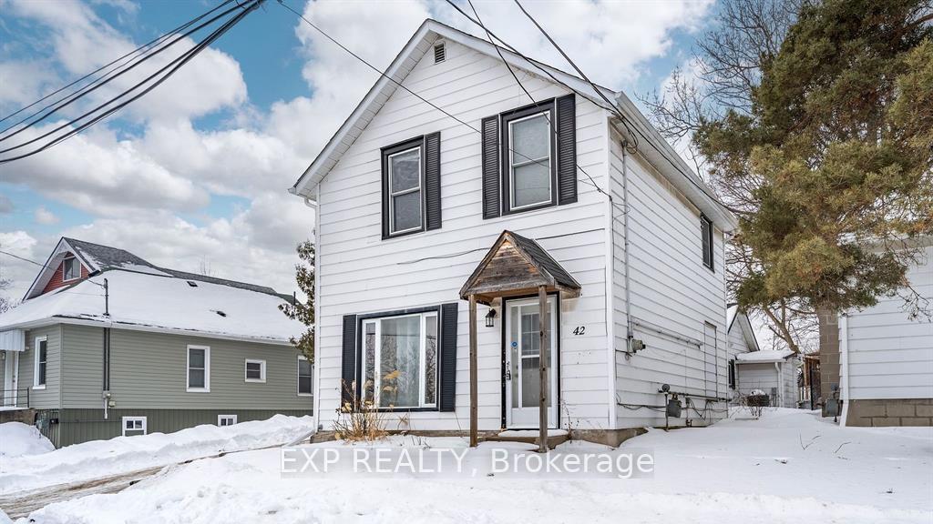 Photo 3 of Unit Main, 42 Baldwin Street, Belleville, Belleville Ward — HOMEH
