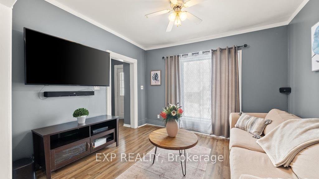 Photo 7 of Unit Main, 42 Baldwin Street, Belleville, Belleville Ward — HOMEH