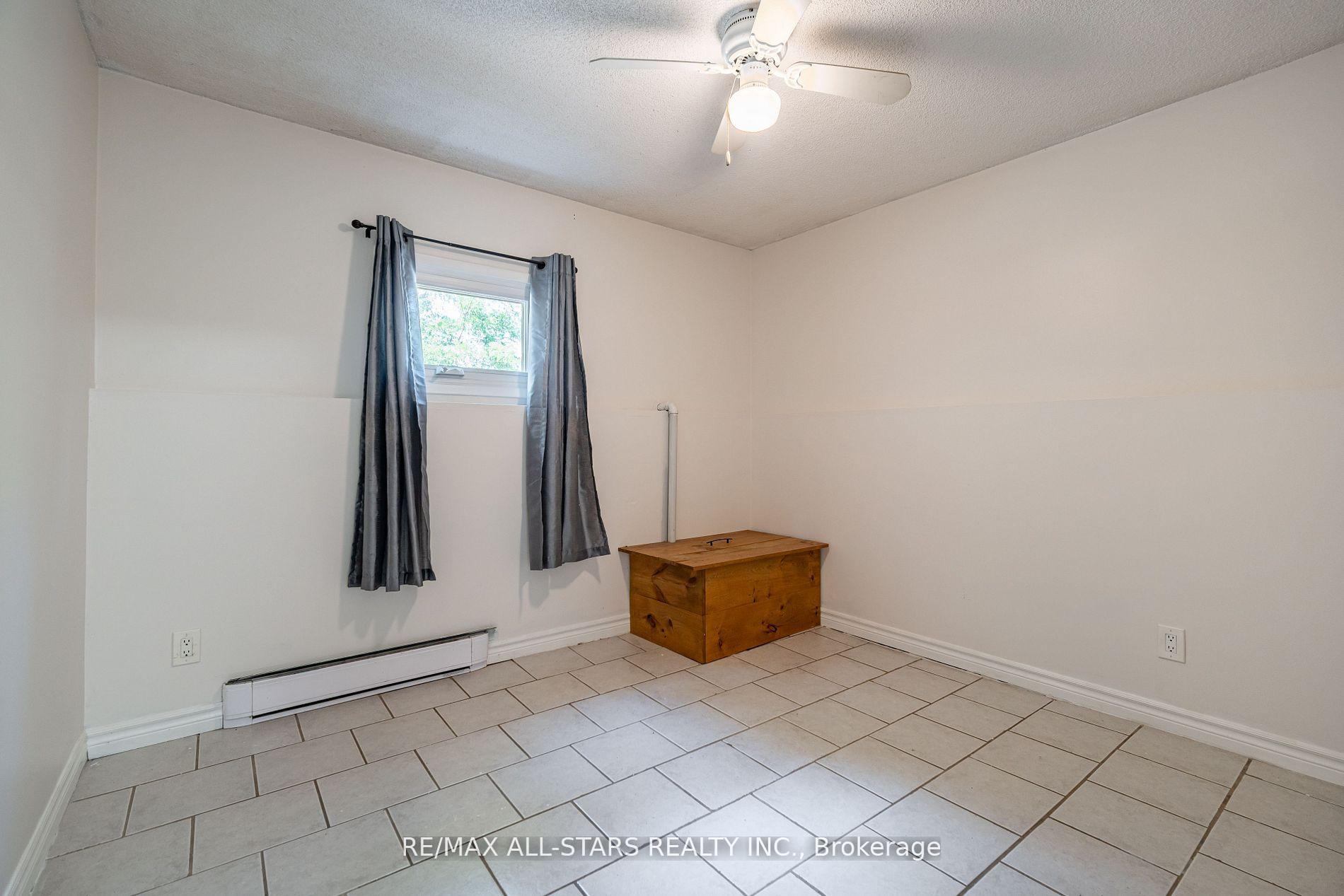 Photo 20 of 755 Mountain Ash Road, Peterborough, Otonabee Ward 1 — HOMEH
