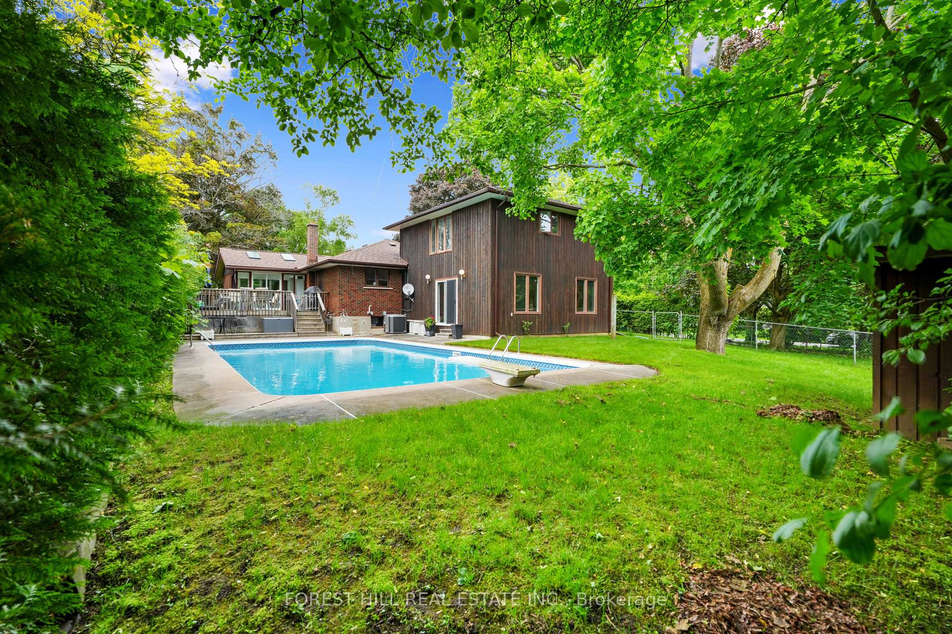 Photo 5 of 285 Cottonwood Drive, Peterborough, Monaghan Ward 2 — HOMEH