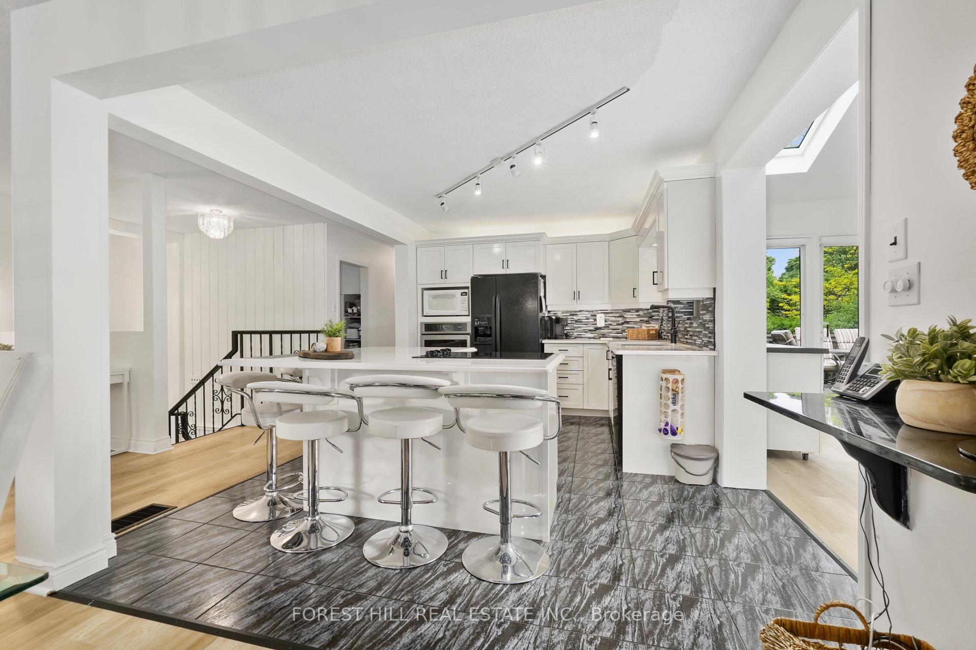 Photo 20 of 285 Cottonwood Drive, Peterborough, Monaghan Ward 2 — HOMEH