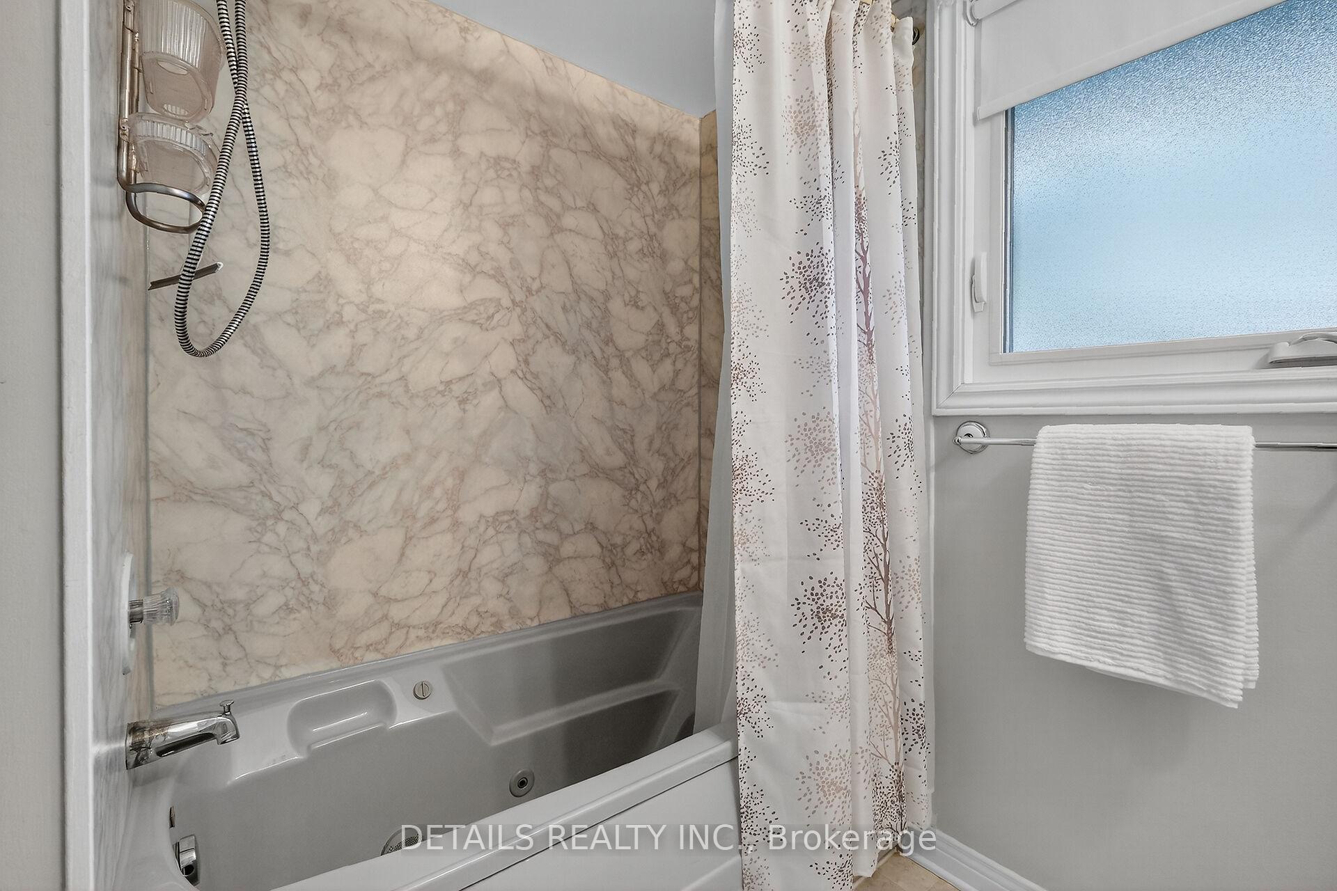 Photo 26 of 1031 Connaught Avenue, Ottawa, Queensway Terrace North — HOMEH