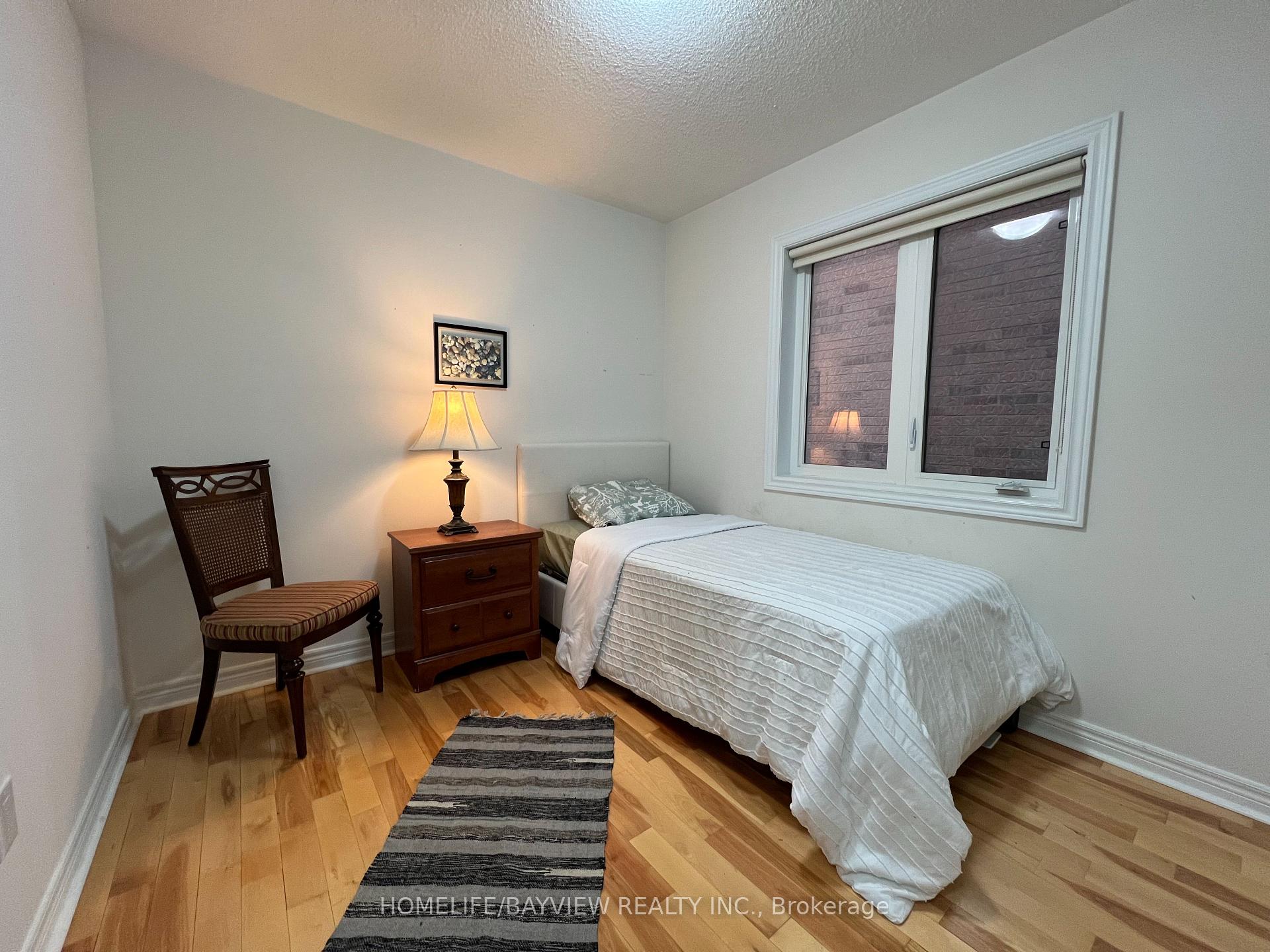 Photo 16 of 37 Crimson Forest Drive, Vaughan, Patterson — HOMEH