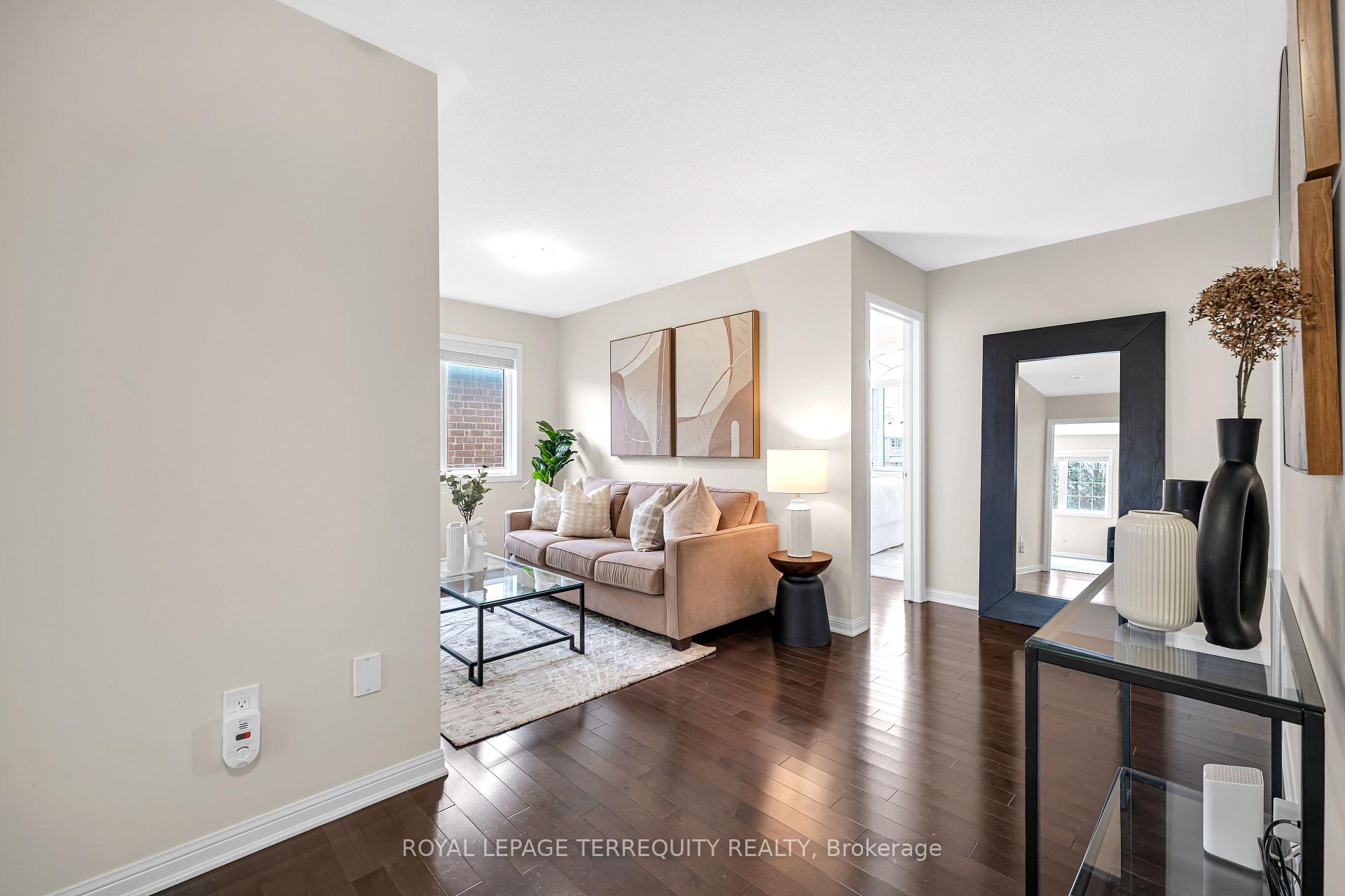 Photo 15 of 1792 Liatris Drive, Pickering, Duffin Heights — HOMEH