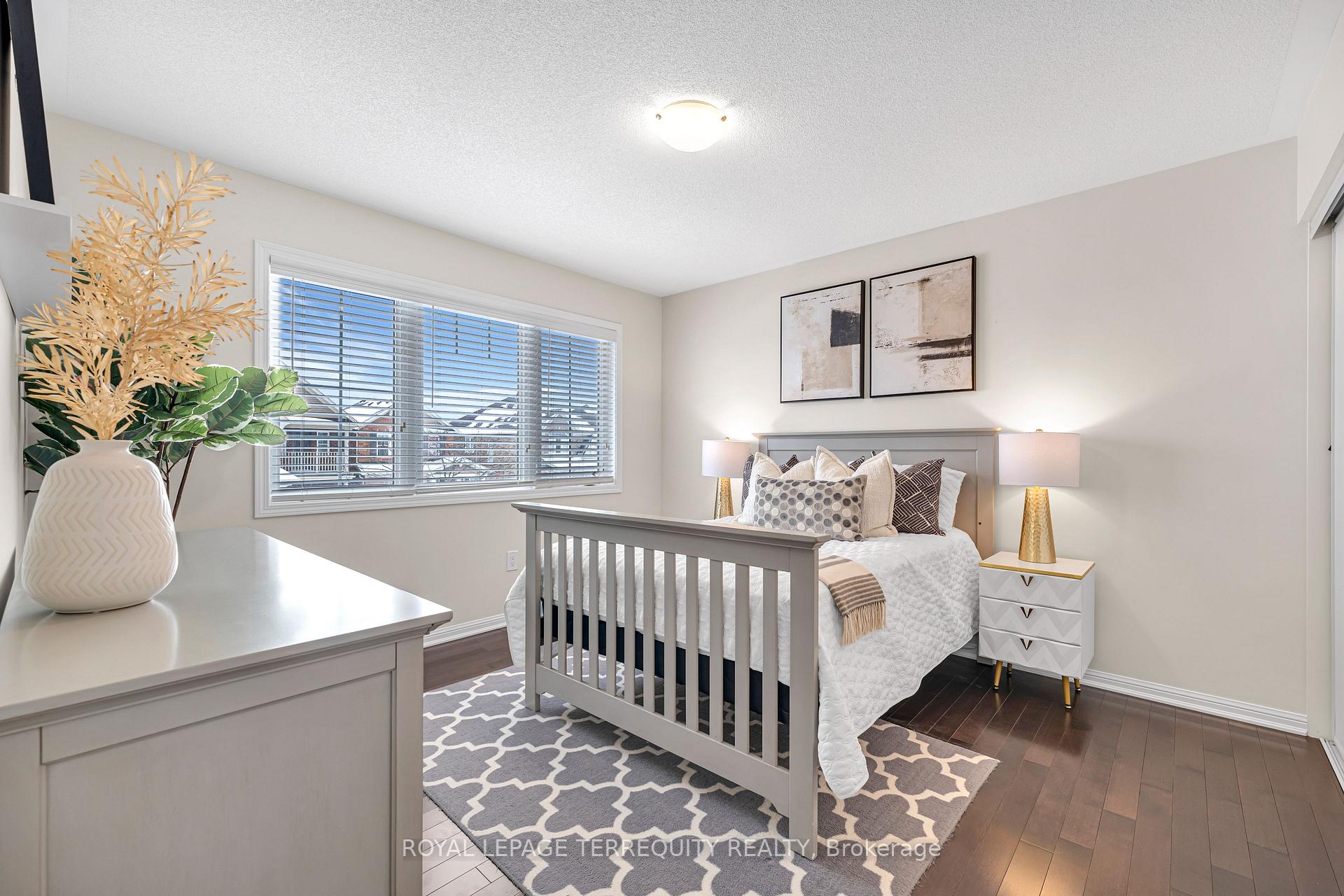 Photo 17 of 1792 Liatris Drive, Pickering, Duffin Heights — HOMEH