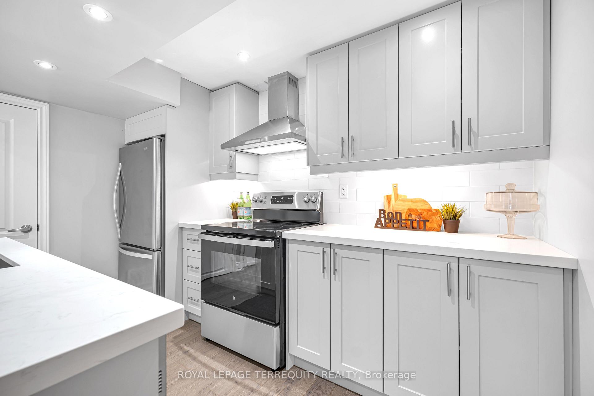 Photo 31 of 1792 Liatris Drive, Pickering, Duffin Heights — HOMEH