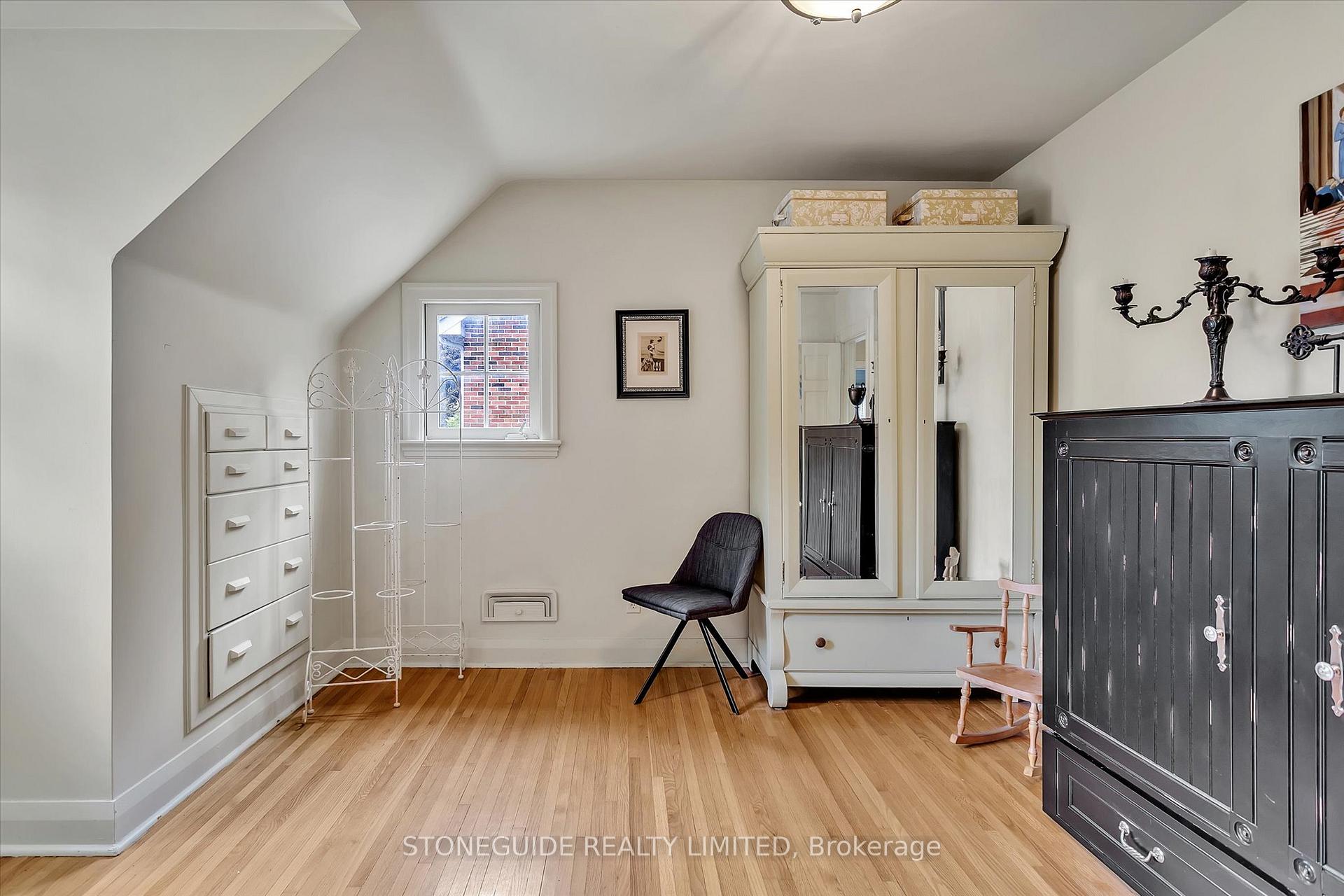 Photo 24 of 442 Gordon Avenue, Peterborough, Town Ward 3 — HOMEH