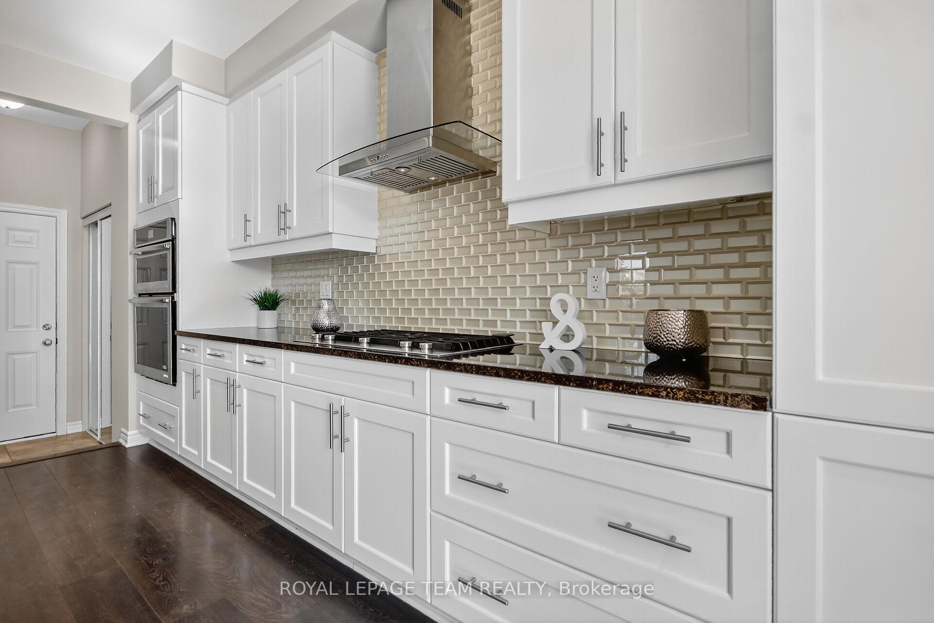 Photo 16 of 939 Whimbrel Way, Ottawa, Barrhaven - Half Moon Bay — HOMEH