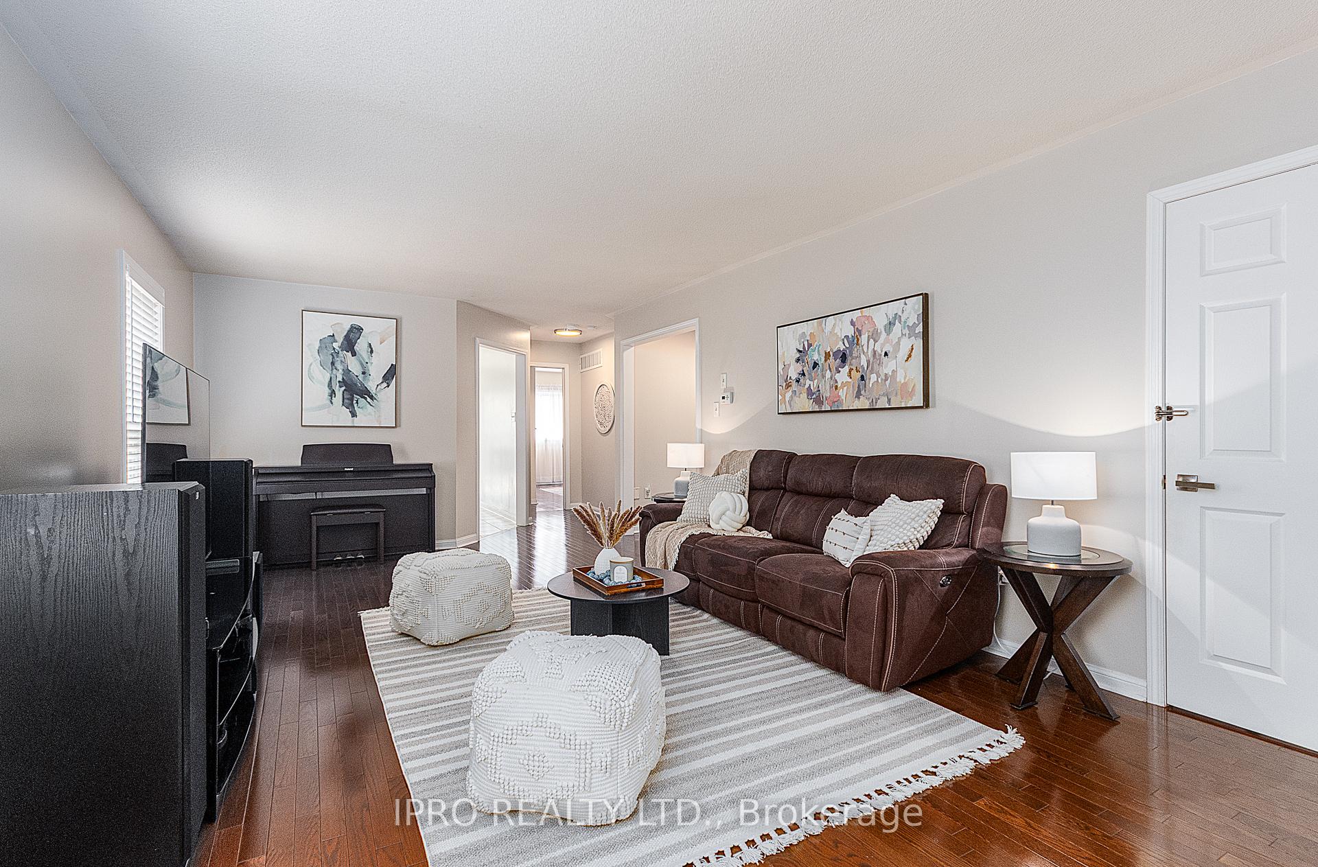 Photo 5 of 15 Juneau Crescent, Whitby, Taunton North — HOMEH