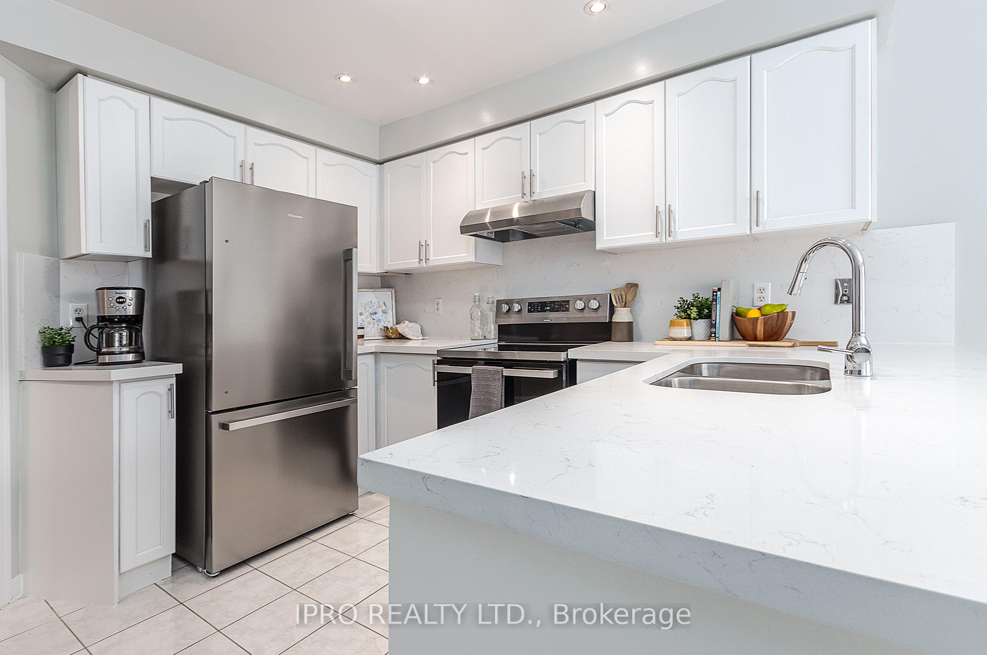 Photo 9 of 15 Juneau Crescent, Whitby, Taunton North — HOMEH
