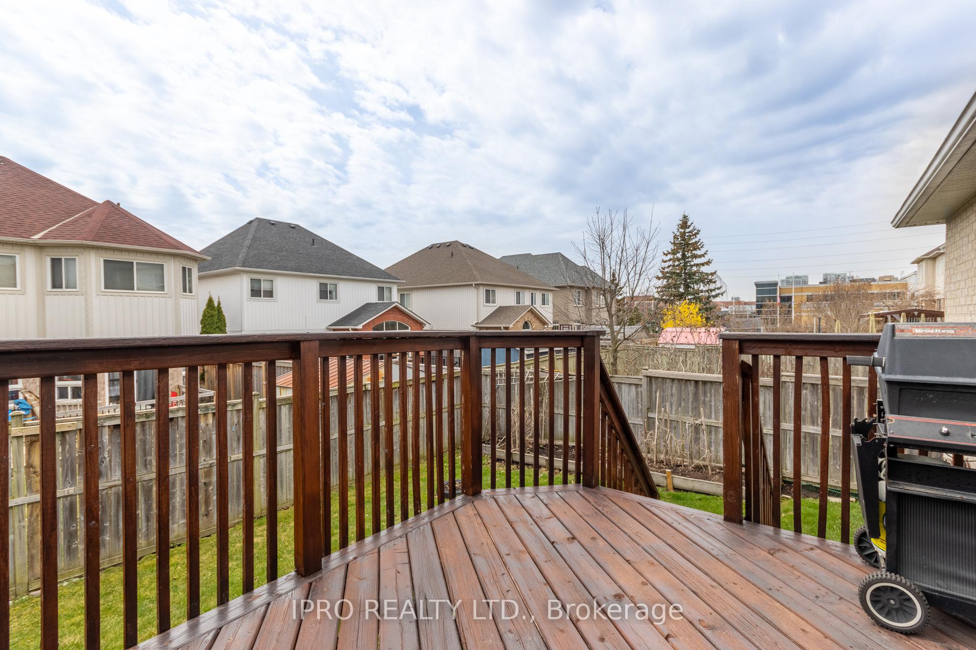 Photo 19 of 15 Juneau Crescent, Whitby, Taunton North — HOMEH