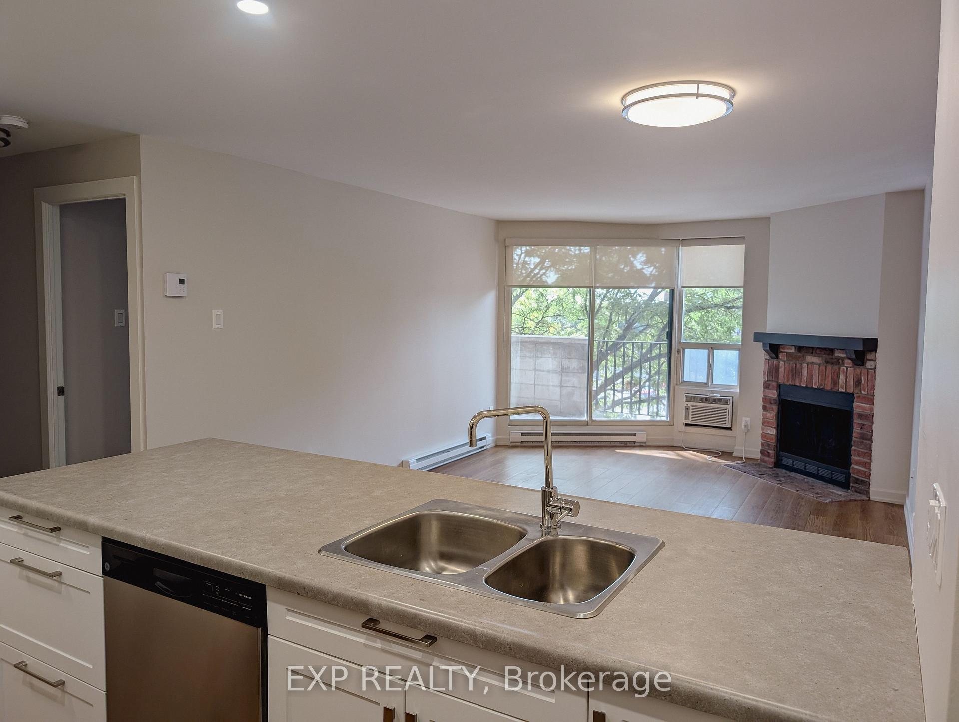 Photo 12 of Unit 407, 1300 Richmond Road, Ottawa, Lincoln Heights — HOMEH