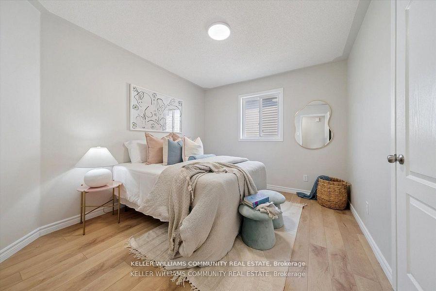 Photo 18 of 151 Parcells Crescent, Peterborough, Otonabee Ward 1 — HOMEH