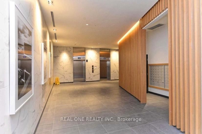 Photo 5 of Unit 1205, 120 Varna Dr, Toronto, Englemount-Lawrence — HOMEH