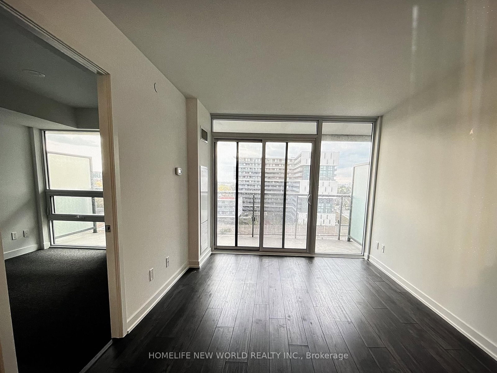 Photo 2 of Unit 1019, 120 Varna Dr, Toronto, Englemount-Lawrence — HOMEH