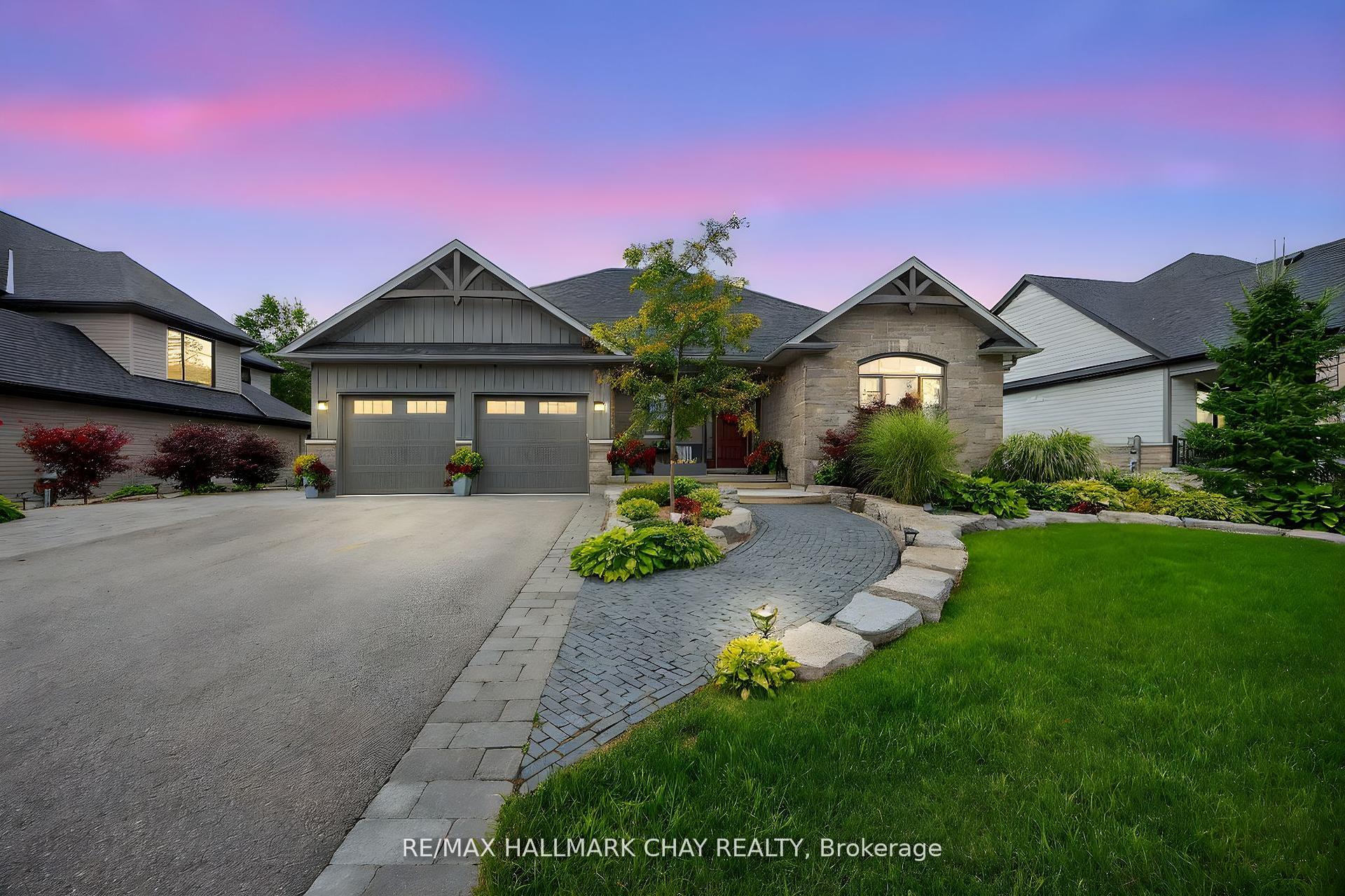 Photo 1 of 127 High Bluff Lane, Blue Mountains — HOMEH