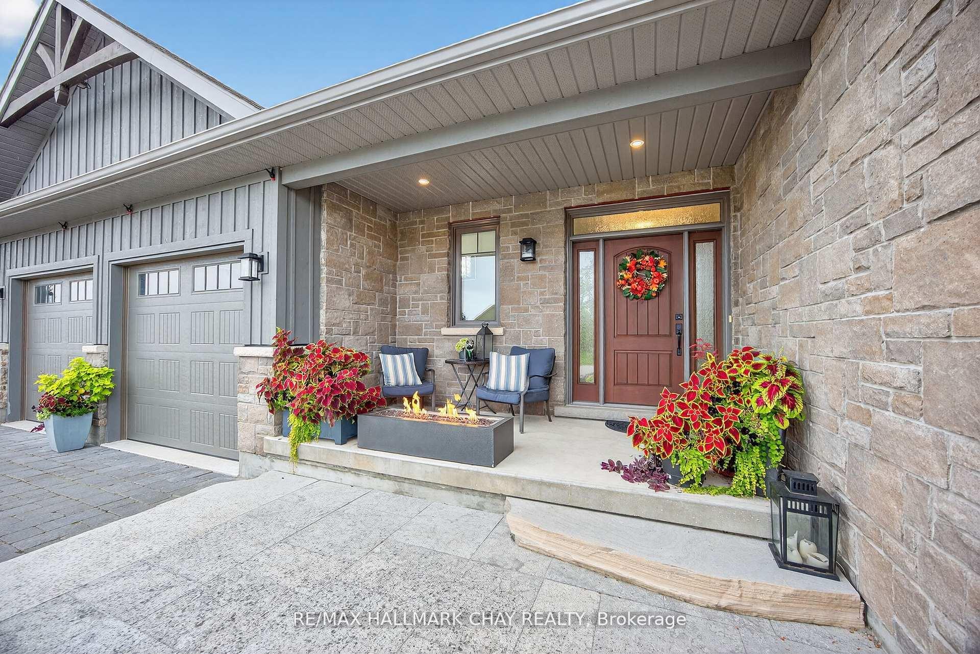 Photo 9 of 127 High Bluff Lane, Blue Mountains — HOMEH