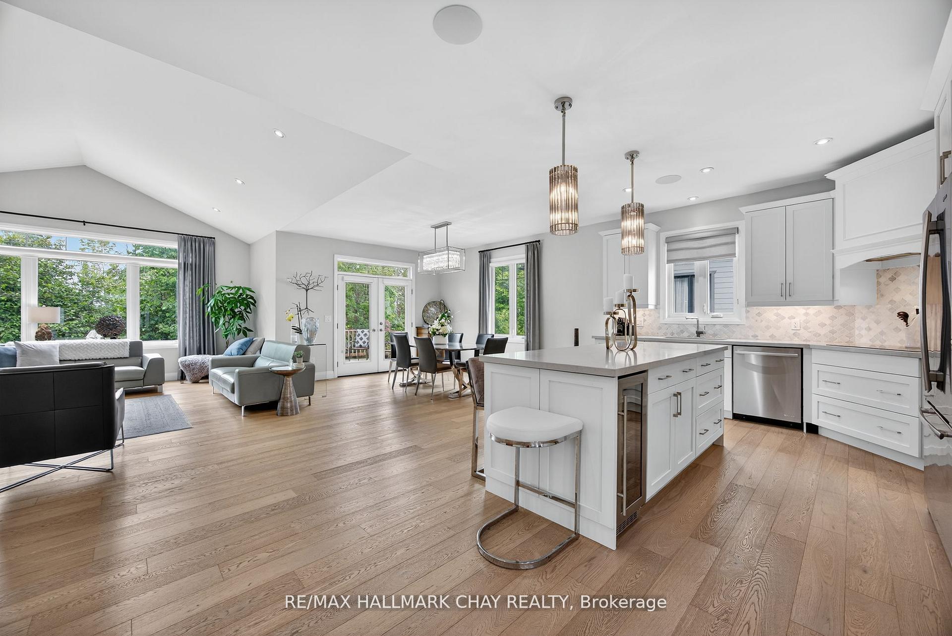 Photo 13 of 127 High Bluff Lane, Blue Mountains — HOMEH
