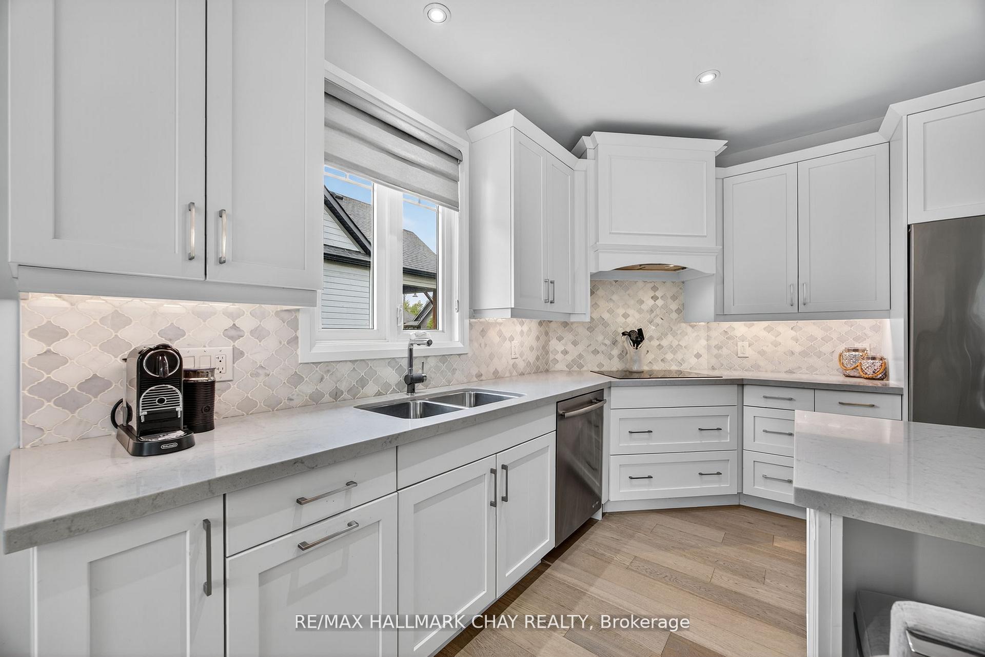 Photo 12 of 127 High Bluff Lane, Blue Mountains — HOMEH