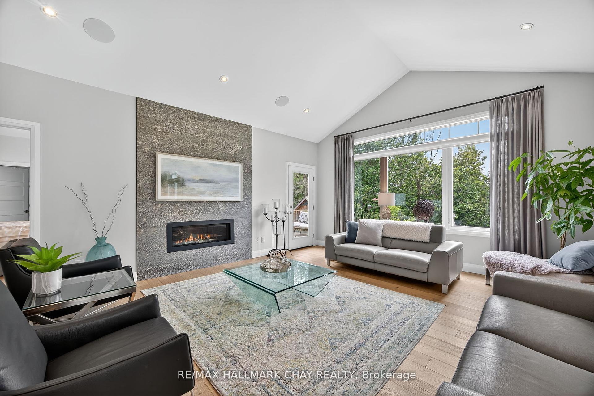 Photo 17 of 127 High Bluff Lane, Blue Mountains — HOMEH